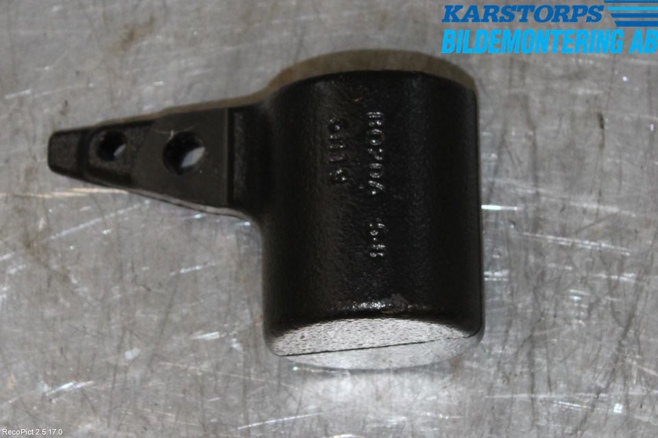 Volvo V90 17->> Vibrationsdämpare