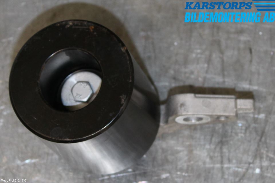 Volvo V90 17->> Vibrationsdämpare