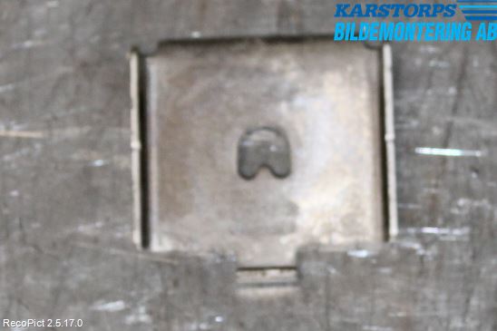 Volvo V90 17->> Bladfjäderhänke Bak