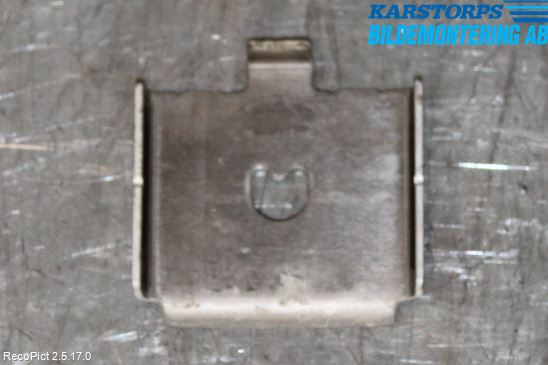 Volvo V90 17->> Bladfjäderhänke Bak