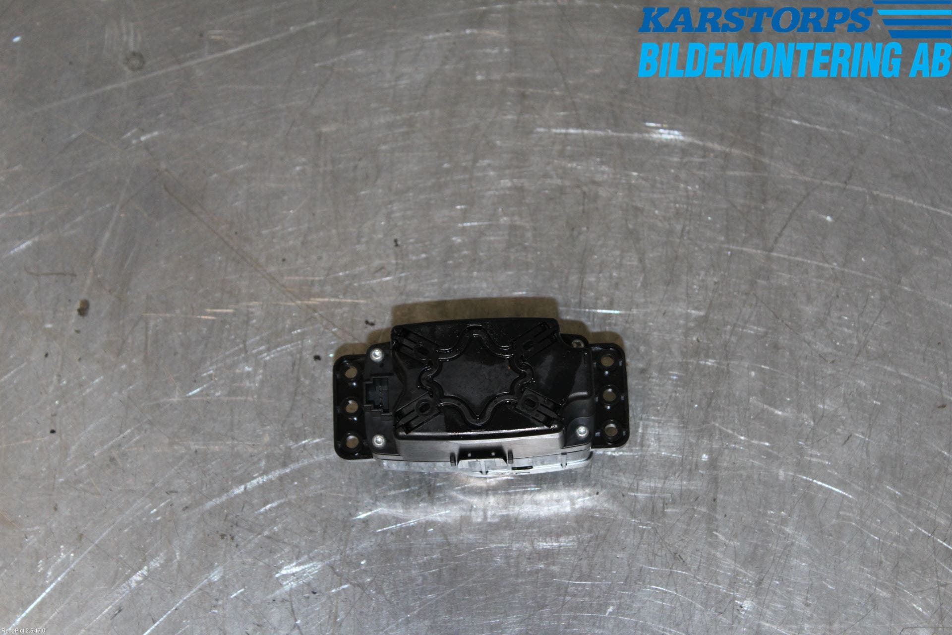 Mercedes-Benz MB B-KLASS (W246/W242) 12-19 Strömställare Färddator