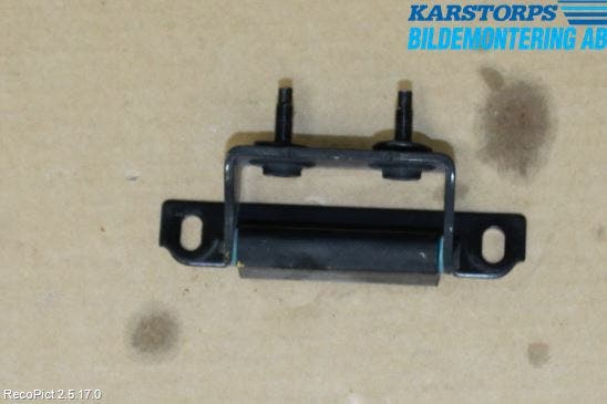 Volvo XC90 07-14 Bakluckegångjärn Hö