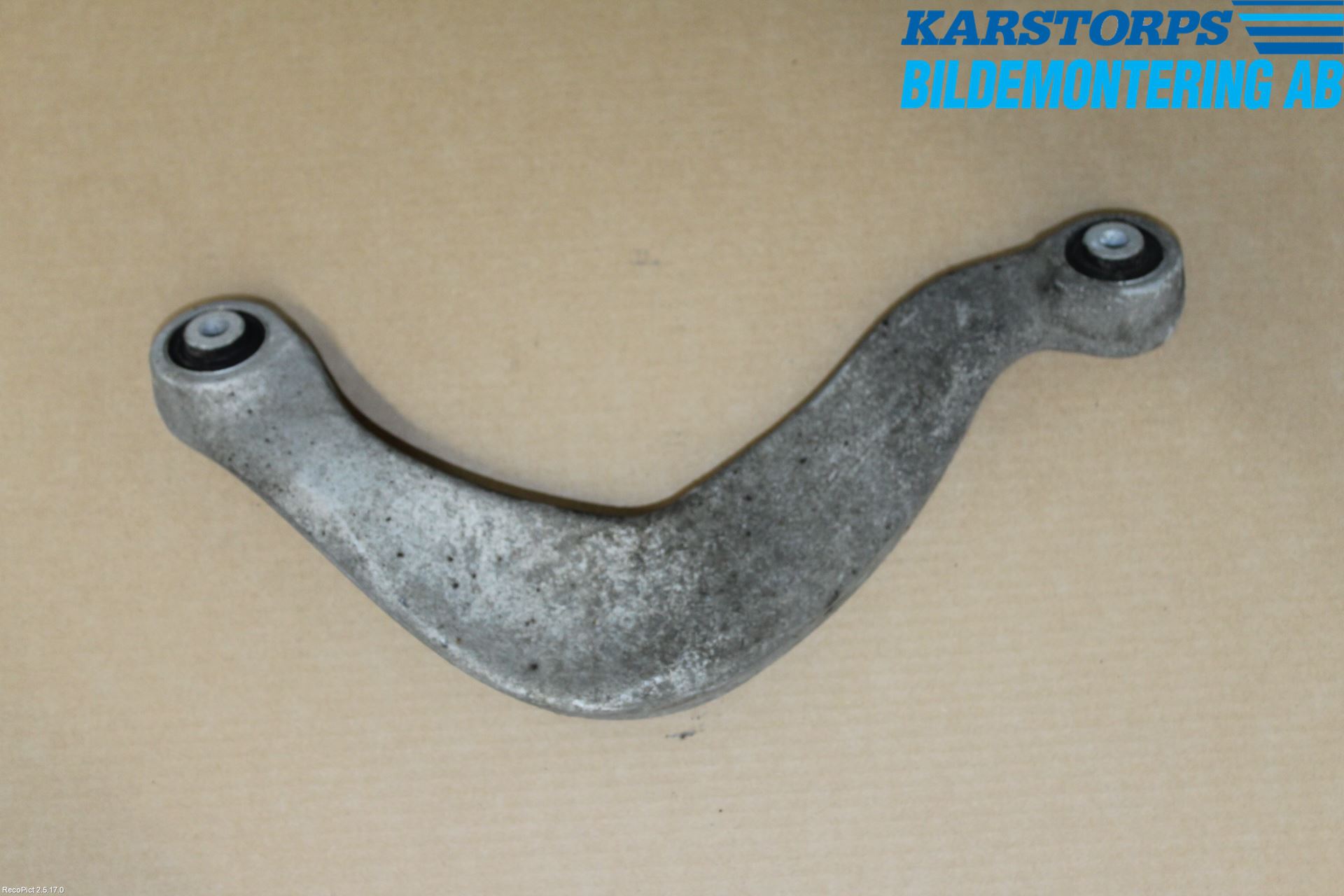 Audi A5 07-16 Bärarm Bak Övre Vänster