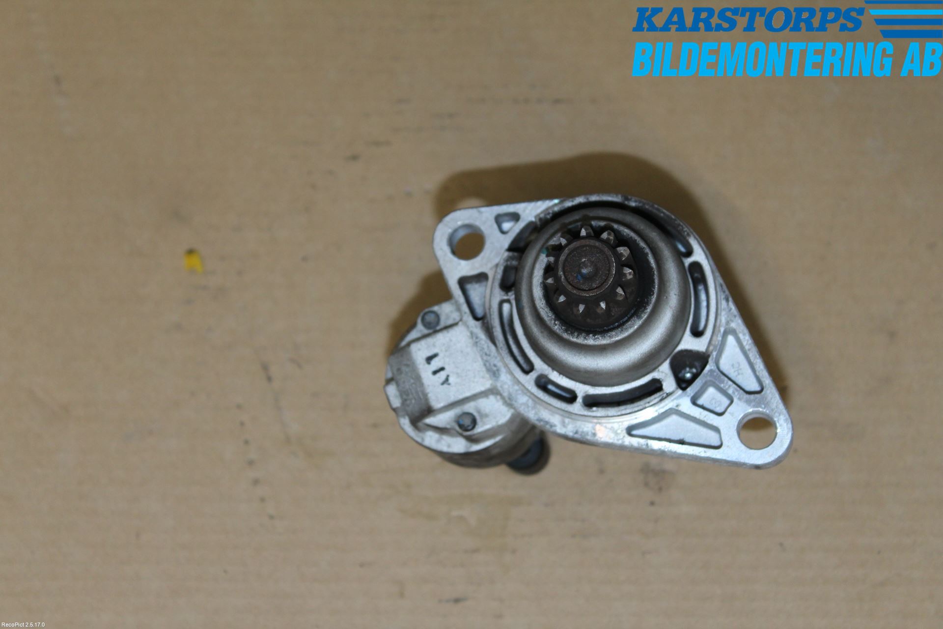 Volkswagen VW PASSAT 11-14 Startmotor