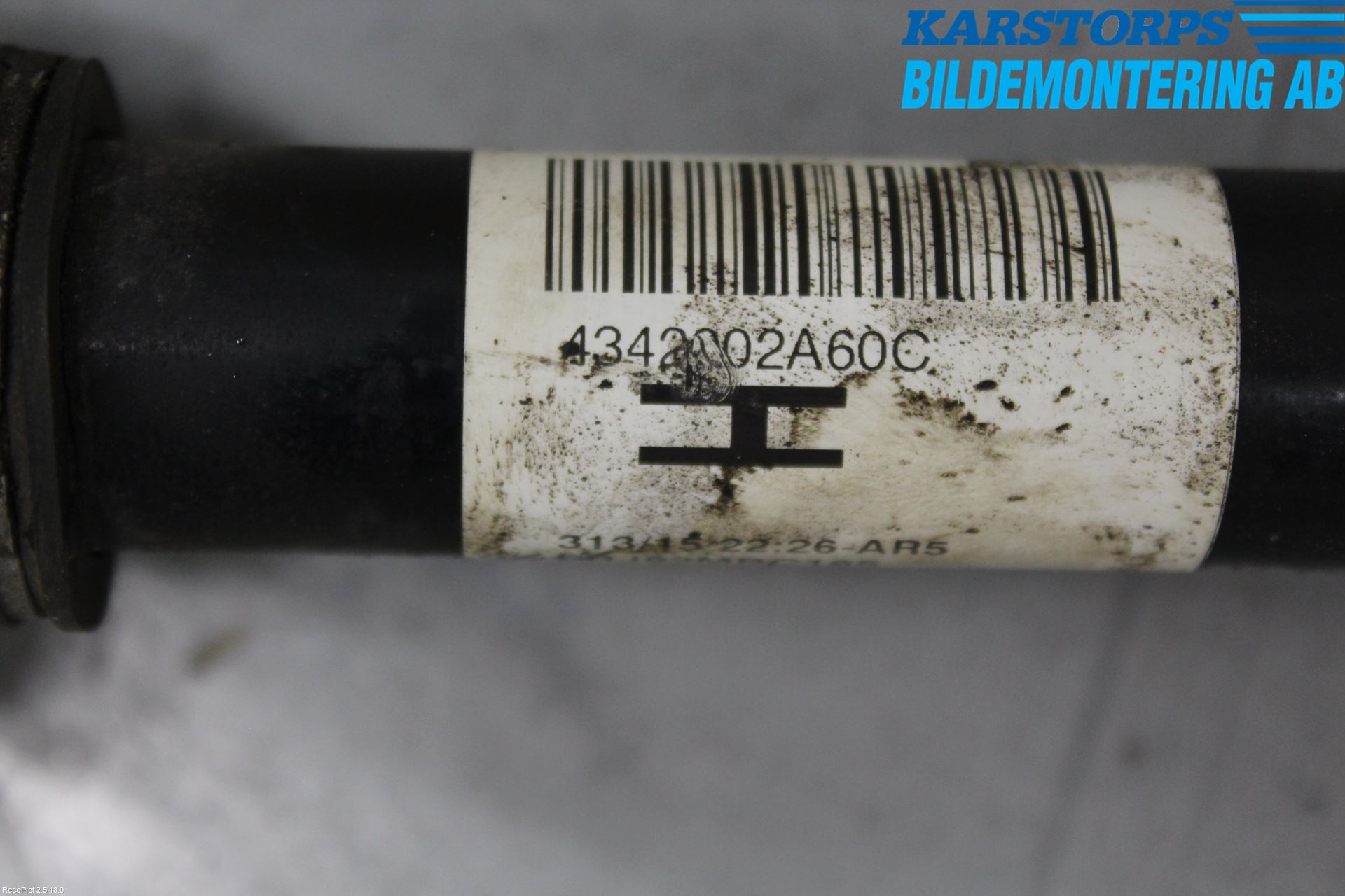 Toyota AURIS 13-19 Drivaxel Fram Vänster