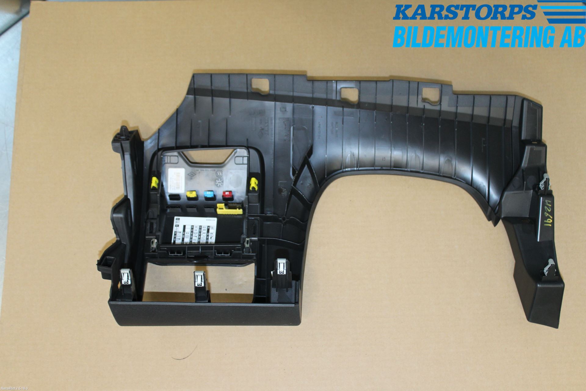 Renault MEGANE IV 16-23 Instrumentbräda Sparkskydd
