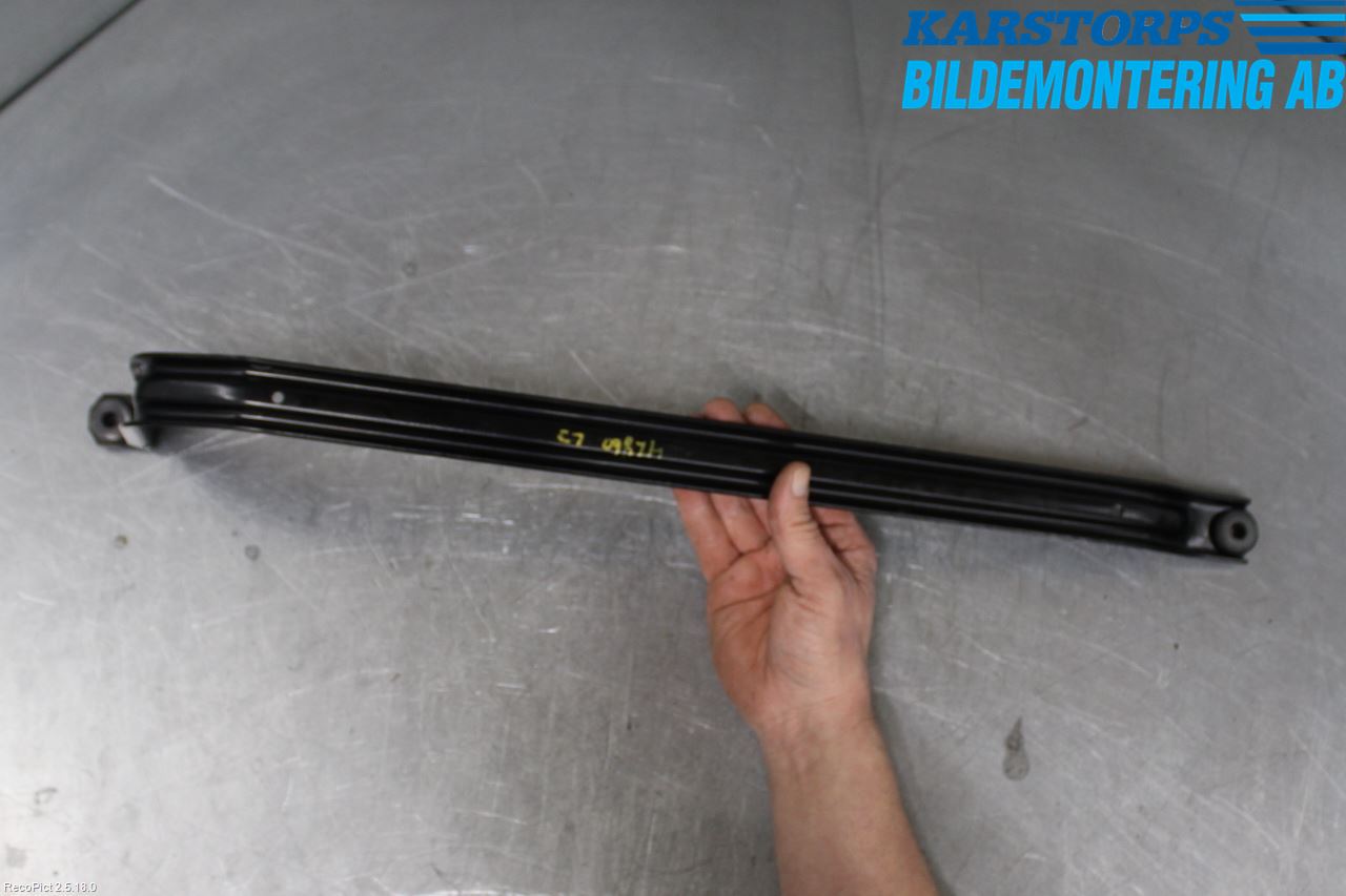 BMW 3 GT F34 13-19 Bränsletanksband