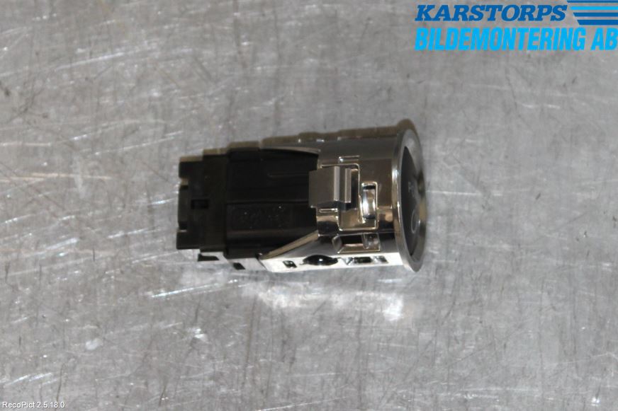 Toyota PRIUS NWH20 04-08 Startknapp Personbil