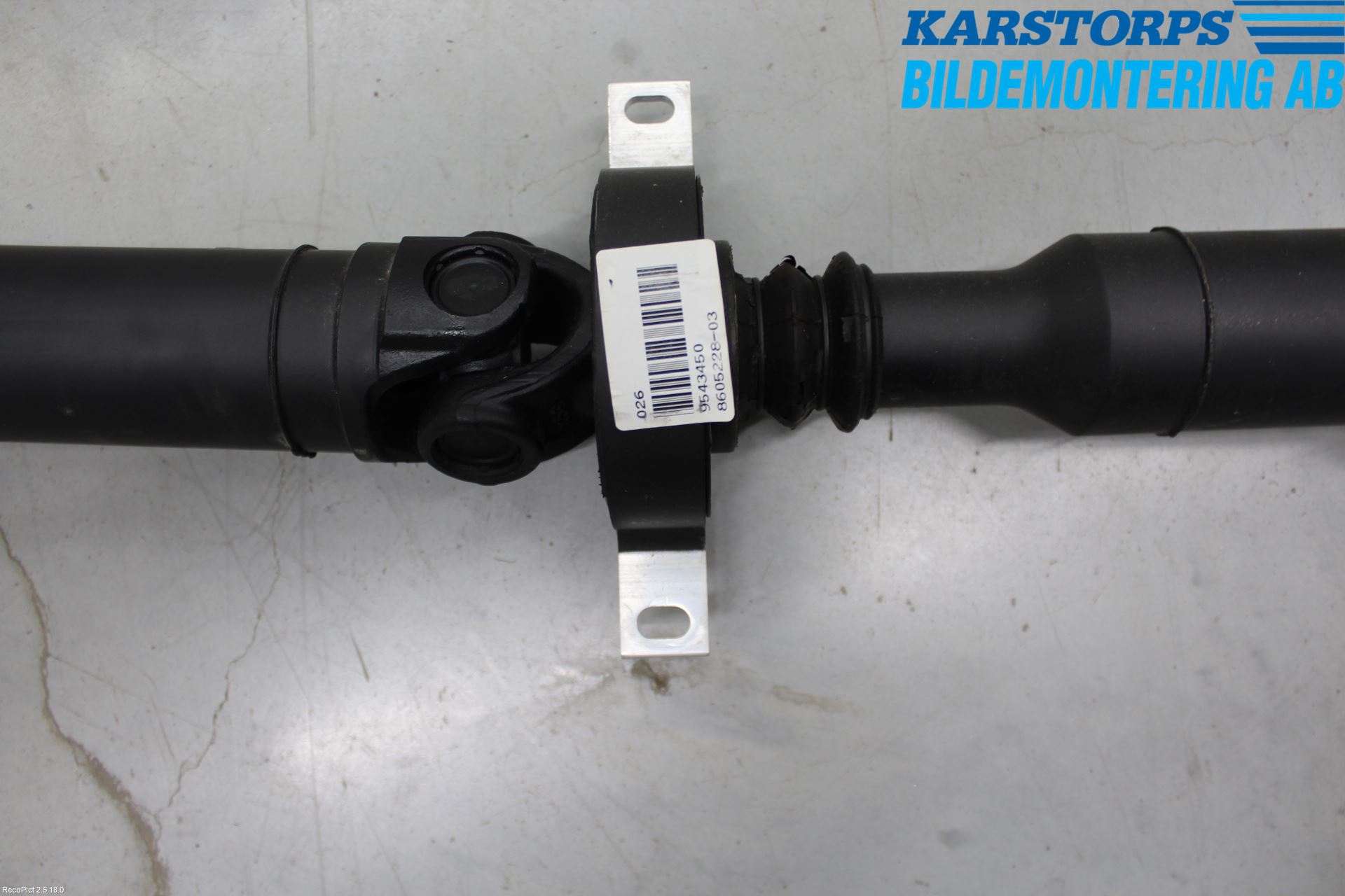 BMW 3 F30/F31/F80 12-19 Mellanaxel Komp