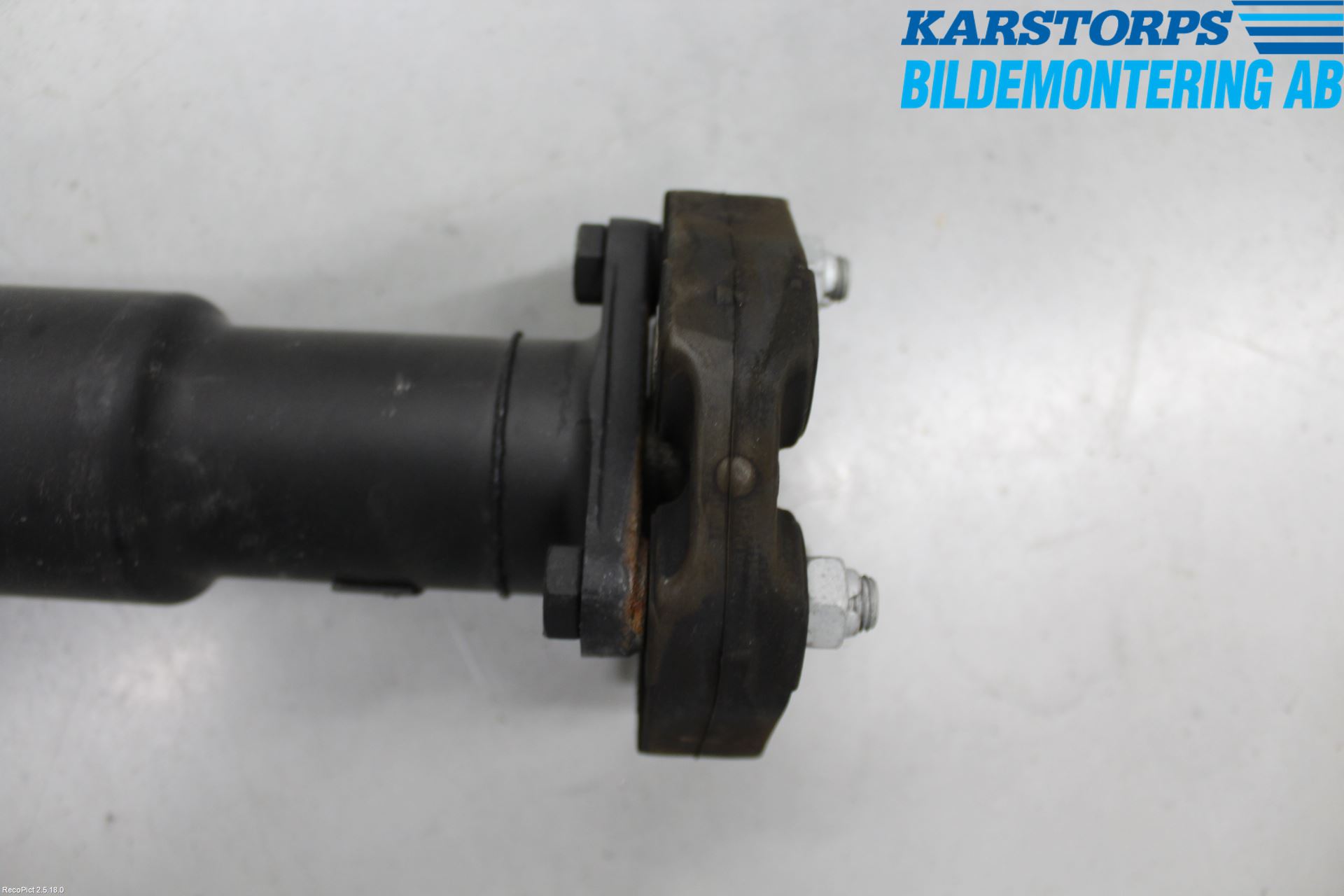 BMW 3 F30/F31/F80 12-19 Mellanaxel Komp