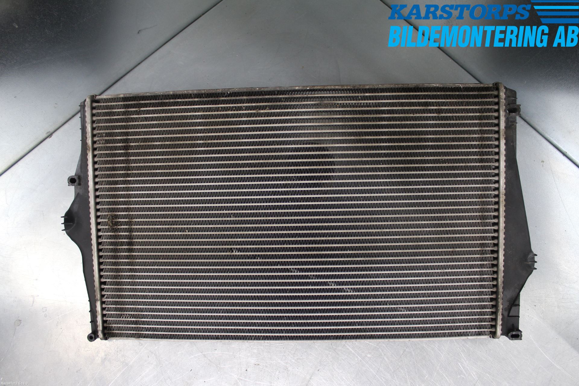 Volvo XC90 03-06 Laddluft-Intercooler Kyl