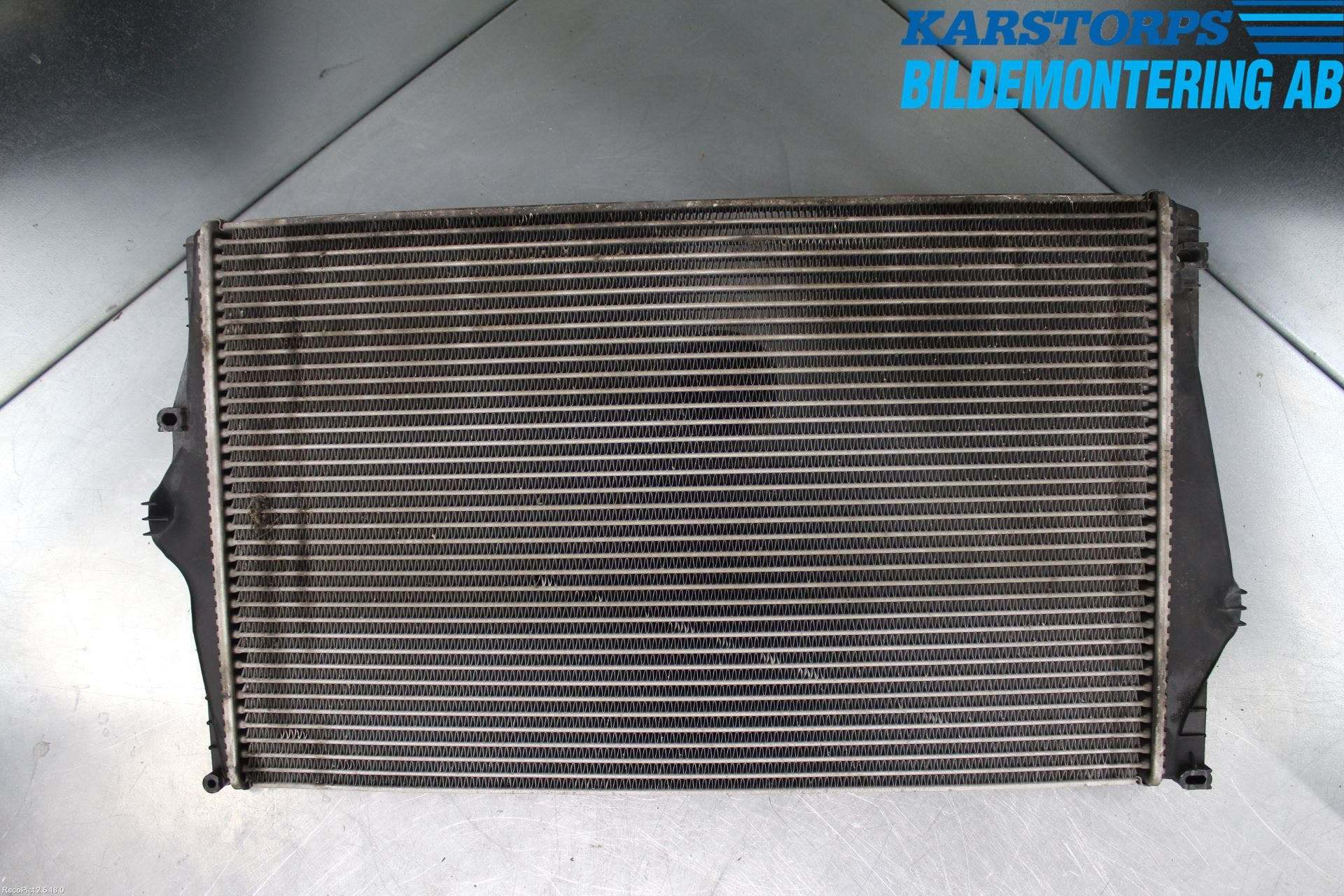 Volvo XC90 03-06 Laddluft-Intercooler Kyl