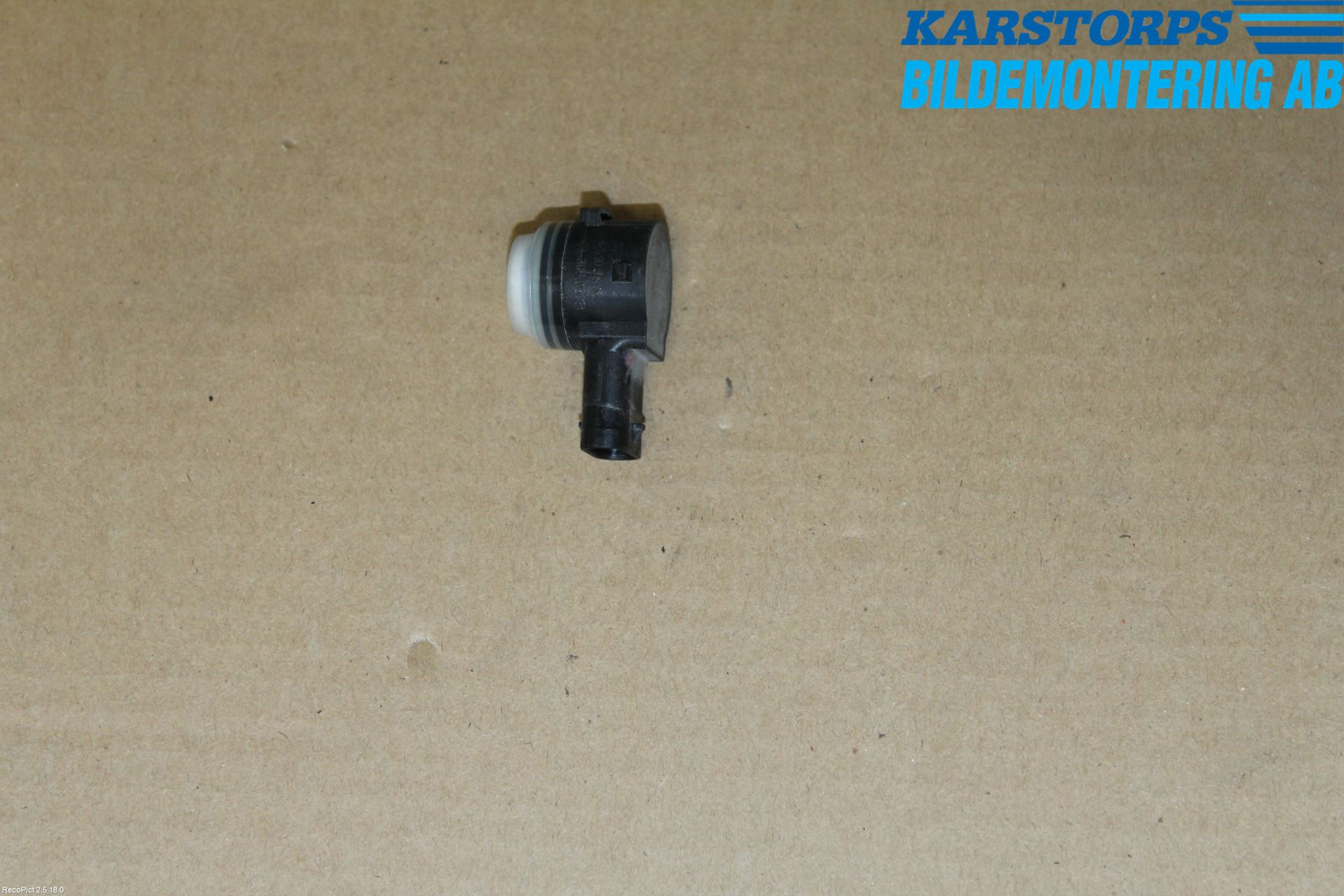 Mercedes-Benz MB E-KLASS (W213) 16-23 Parkeringshjälp Backsensor