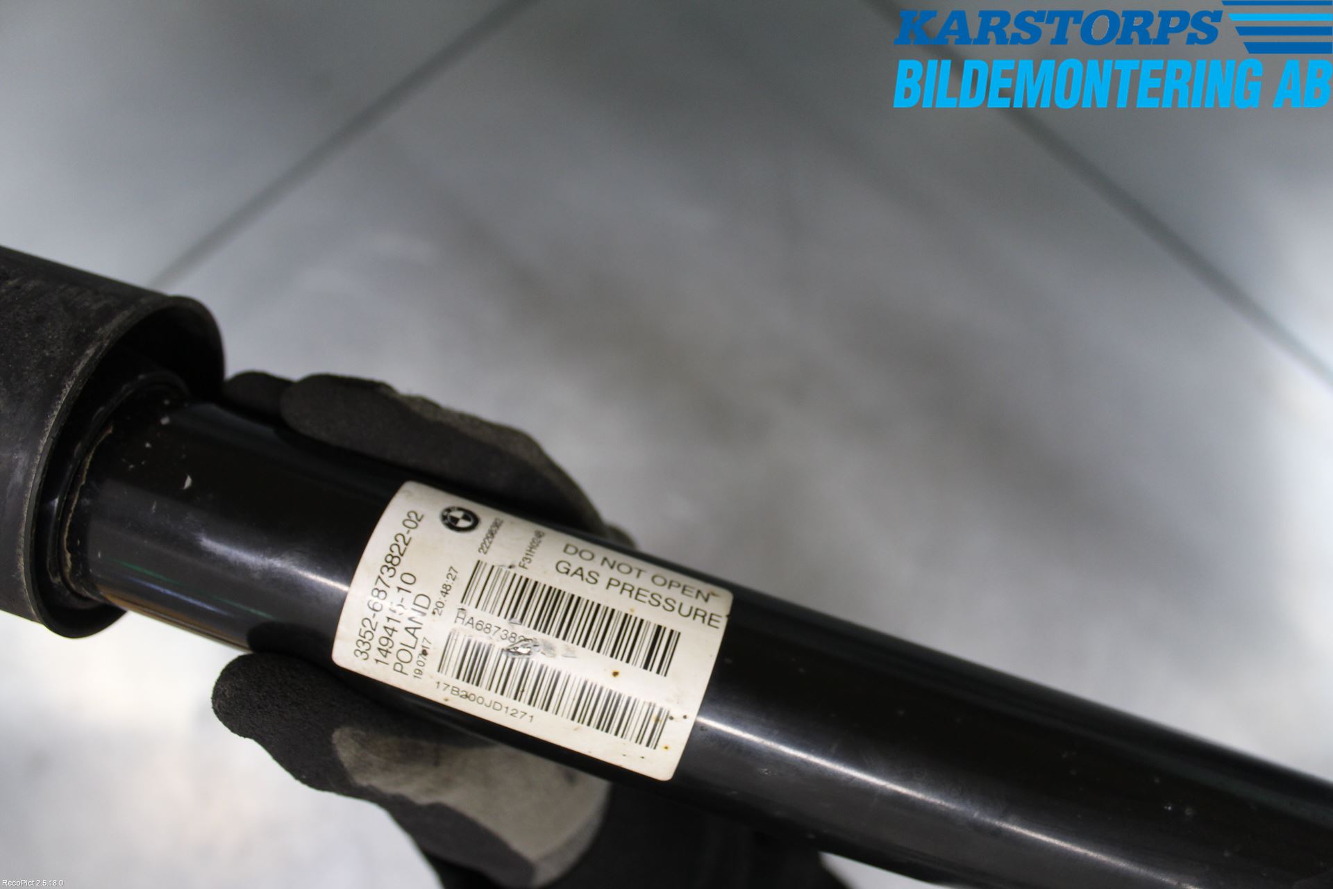 BMW 3 F30/F31/F80 12-19 Stötdämpare Bak
