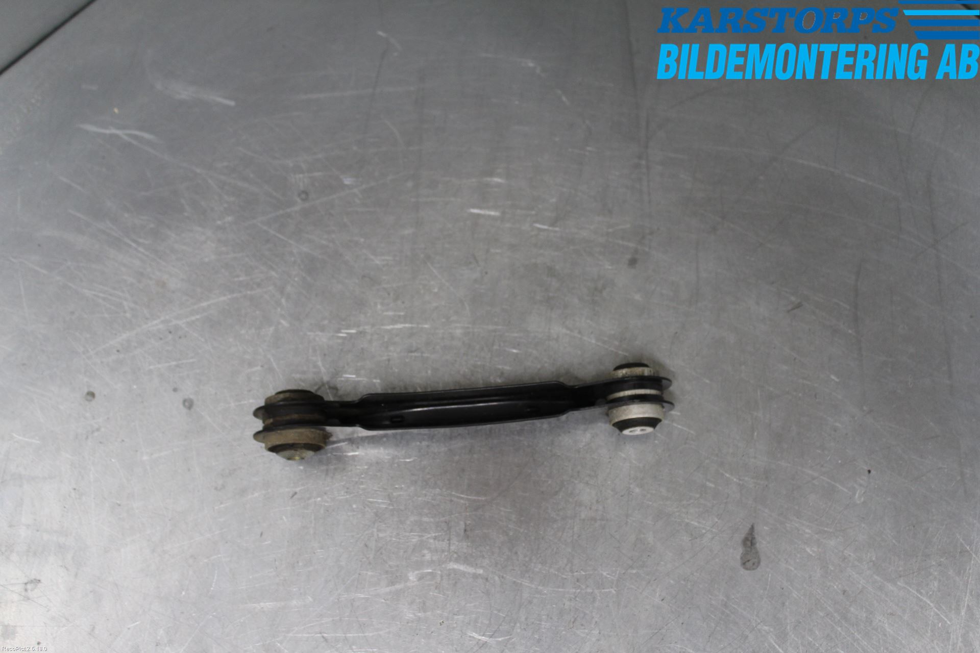 BMW 3 F30/F31/F80 12-19 Momentstag Bak