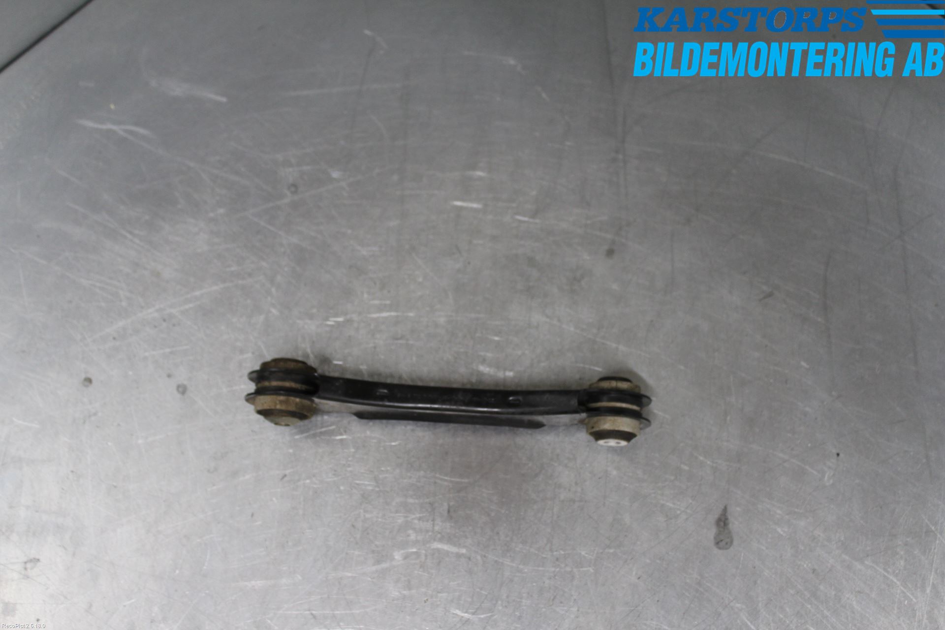 BMW 3 F30/F31/F80 12-19 Momentstag Bak