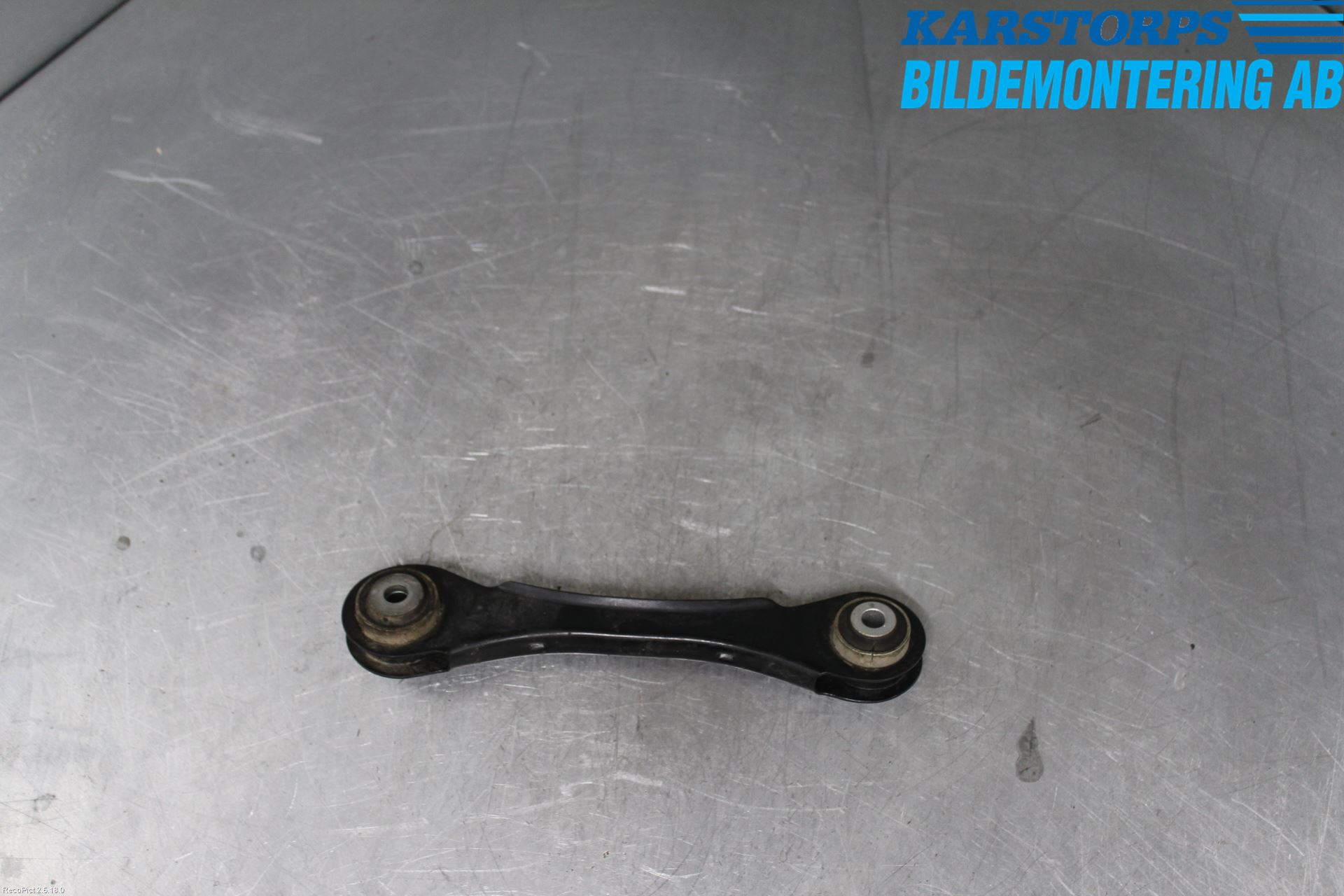 BMW 3 F30/F31/F80 12-19 Momentstag Bak