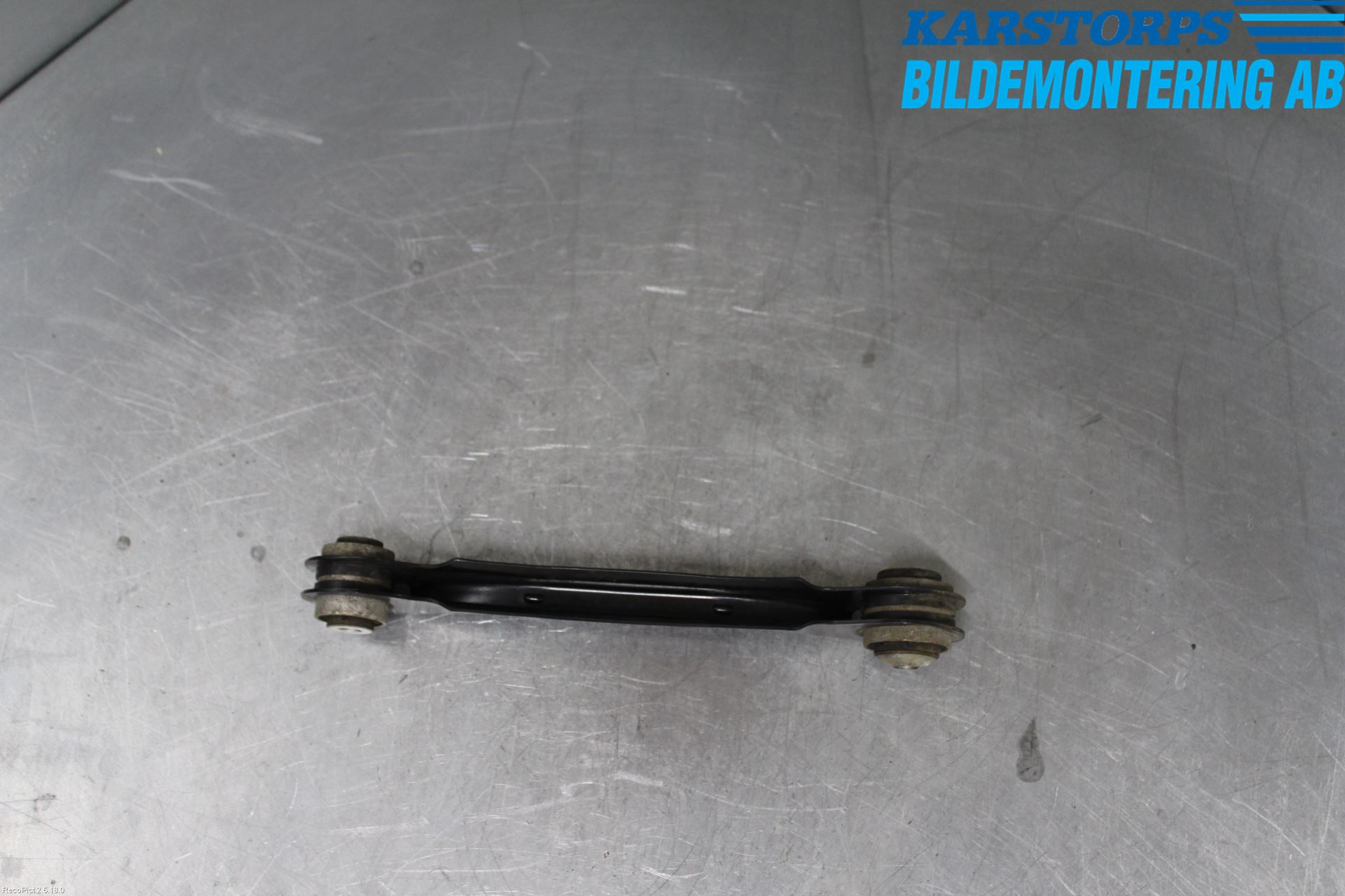 BMW 3 F30/F31/F80 12-19 Bärarm Bak Övre Vänster