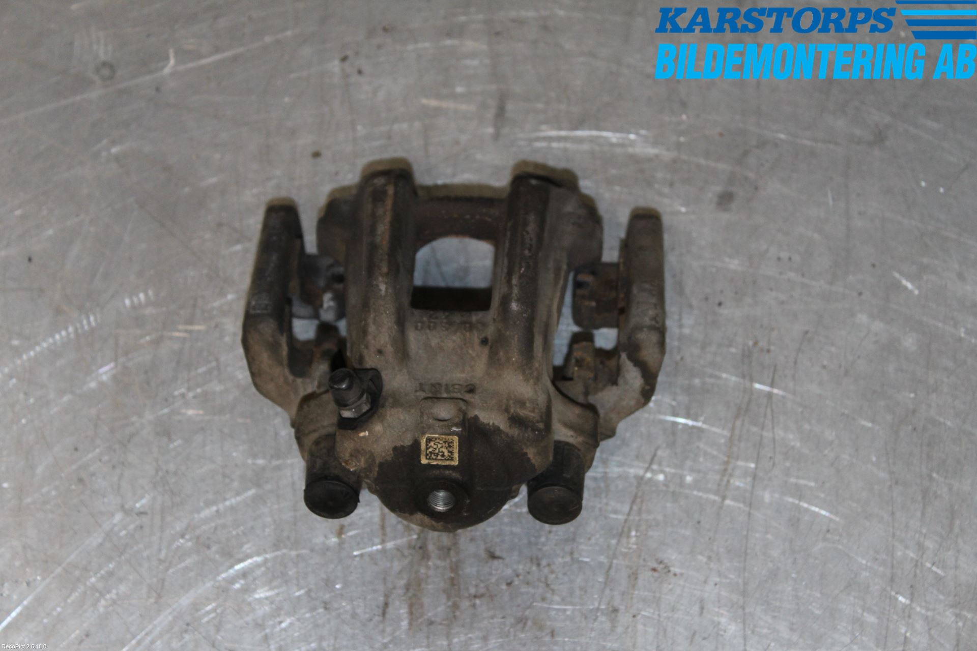 BMW 3 F30/F31/F80 12-19 Bromsok Bak Vänster