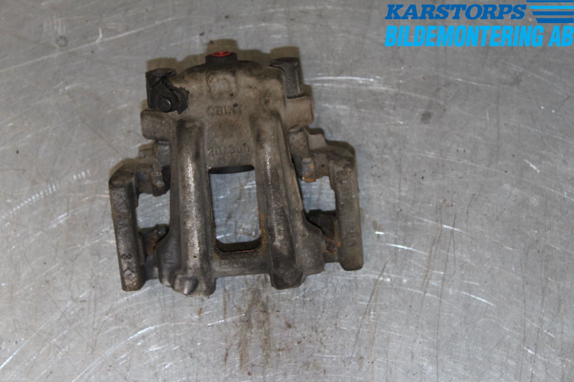 BMW 3 F30/F31/F80 12-19 Bromsok Bak Höger
