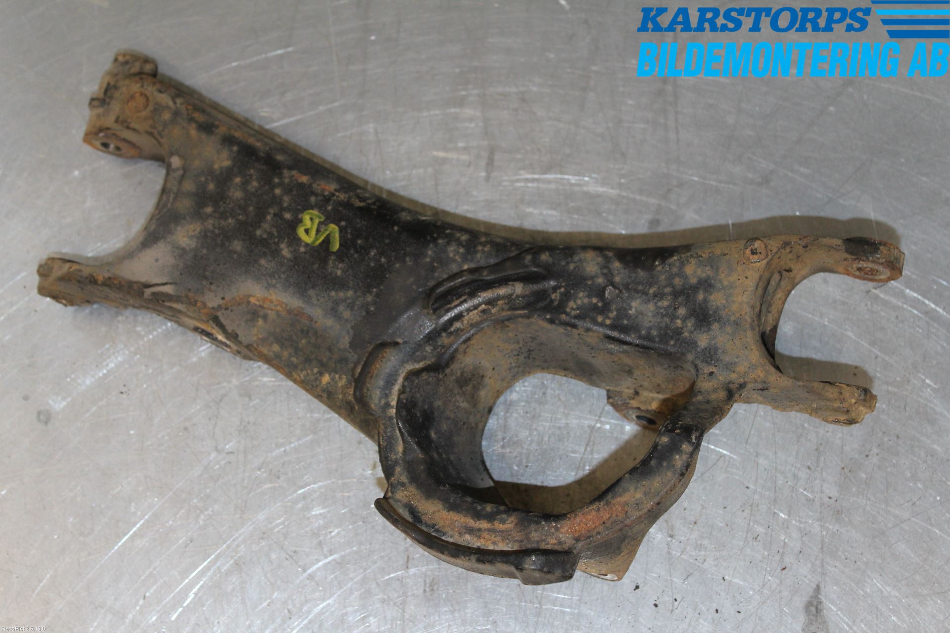 Volvo XC90 07-14 Bärarm Bak Vänster