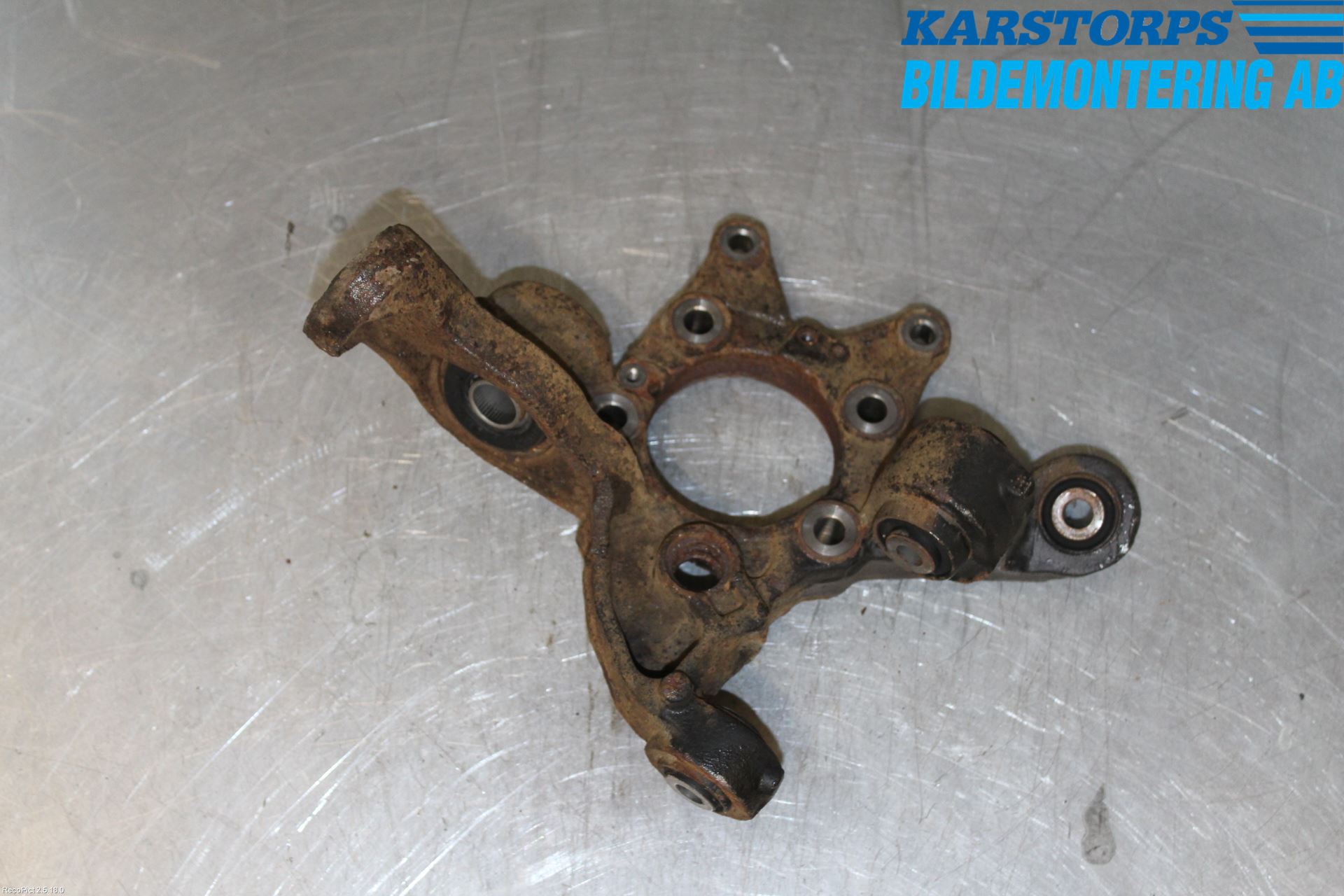 Volvo XC90 07-14 Hjullagerhus-Spindel Vä B