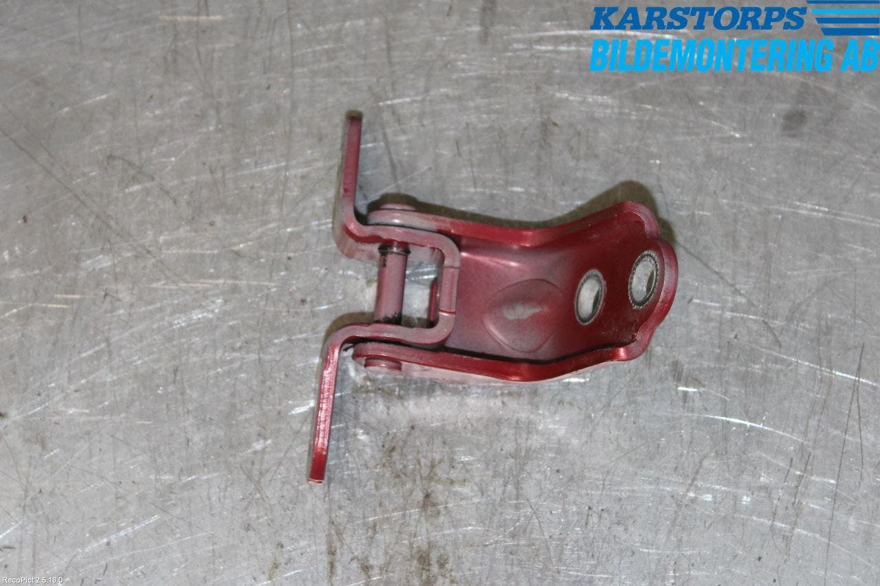 Kia CEED 06-12 Dörrgångjärn