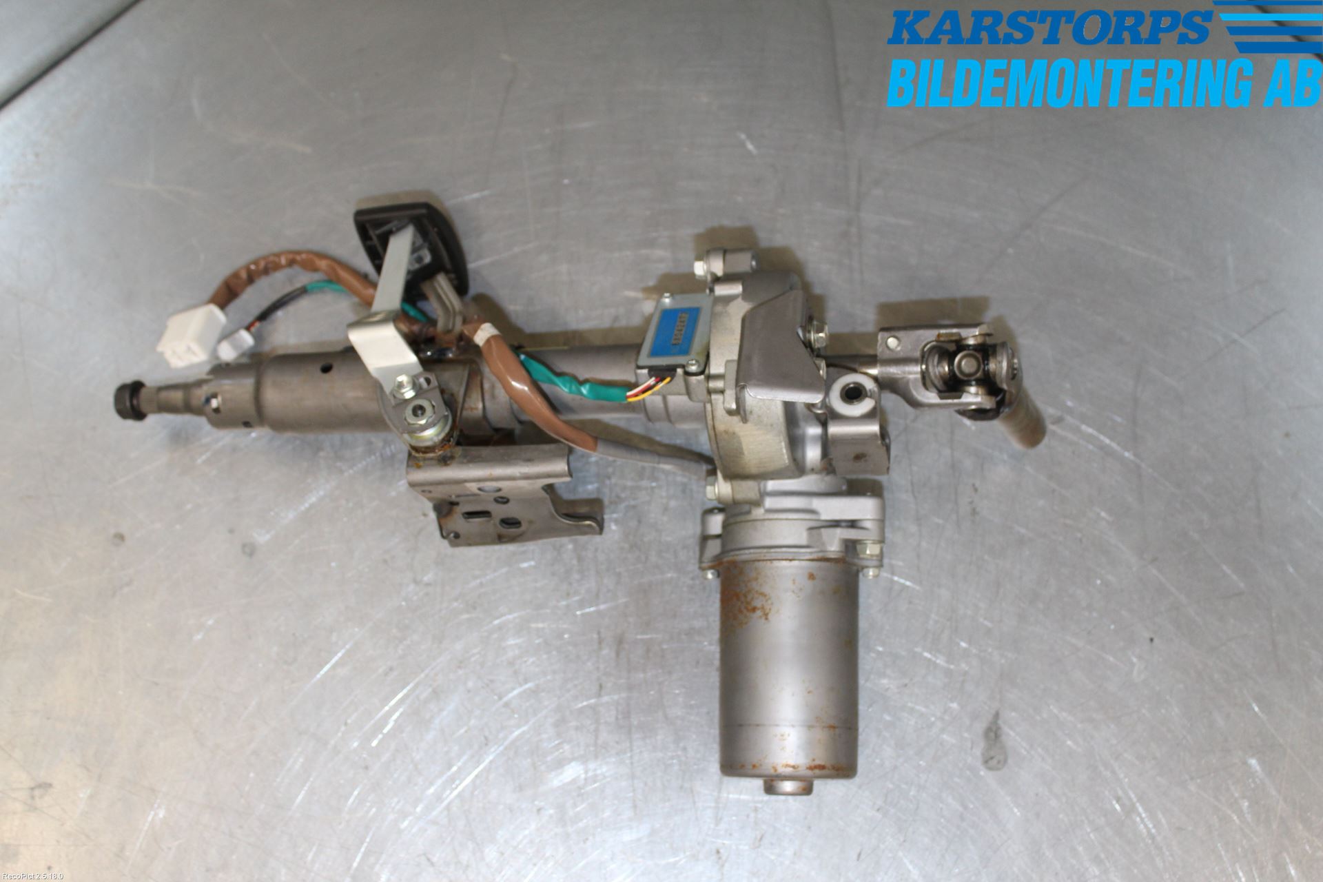 Toyota PRIUS NWH20 04-08 Rattaxelagg Med Inb Servo