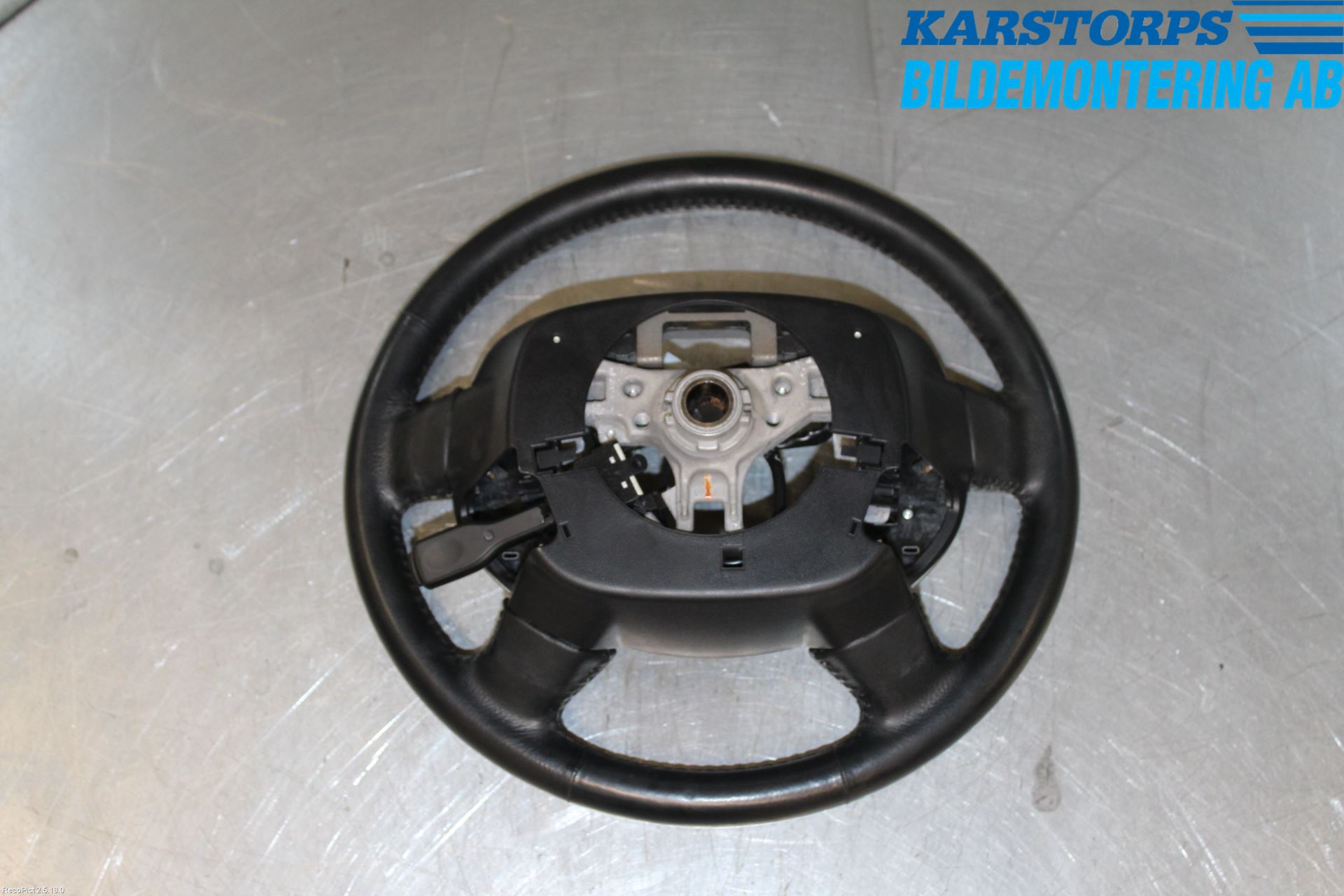 Toyota PRIUS NWH20 04-08 Ratt