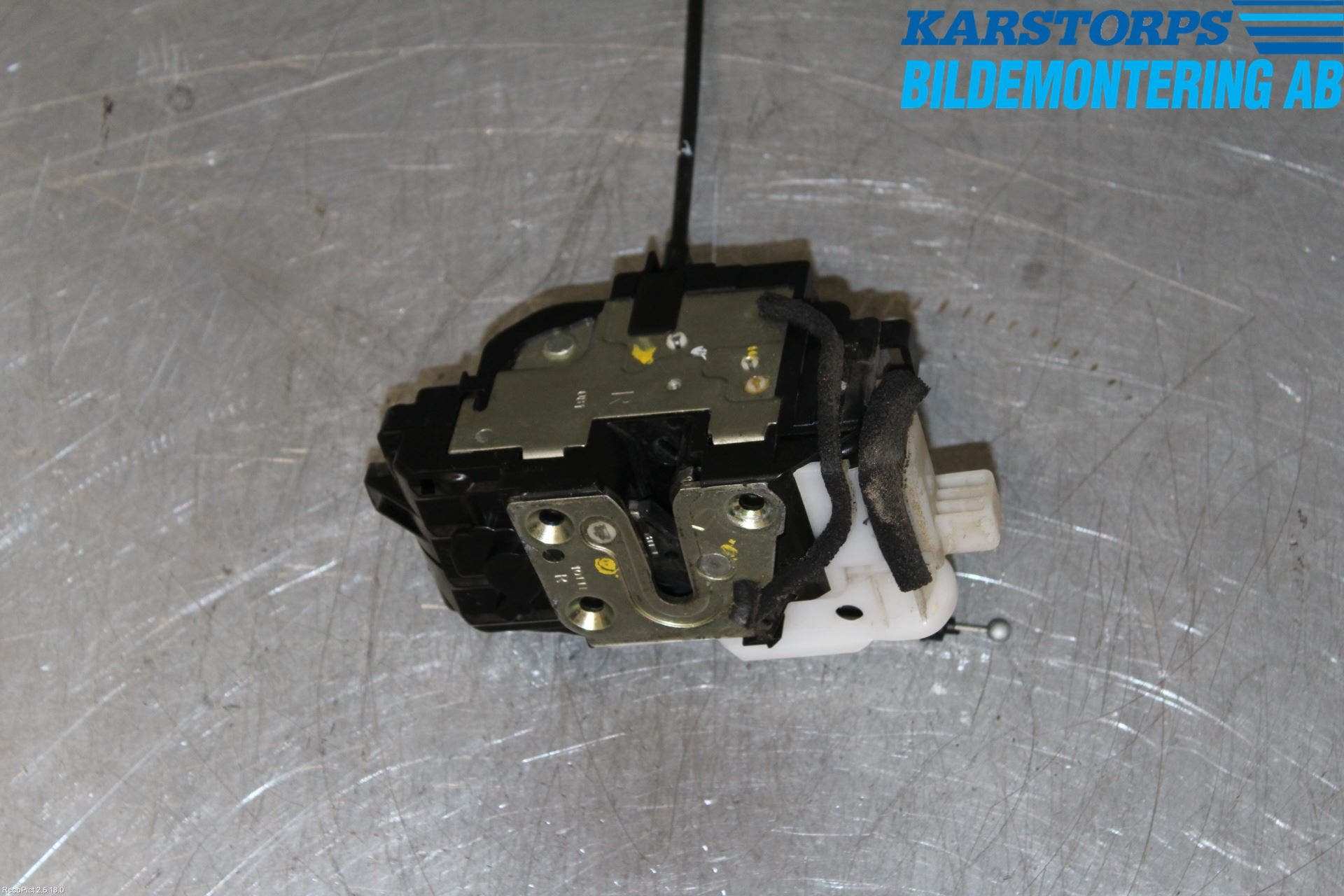 Kia CEED 06-12 Låskista-Dörrlås