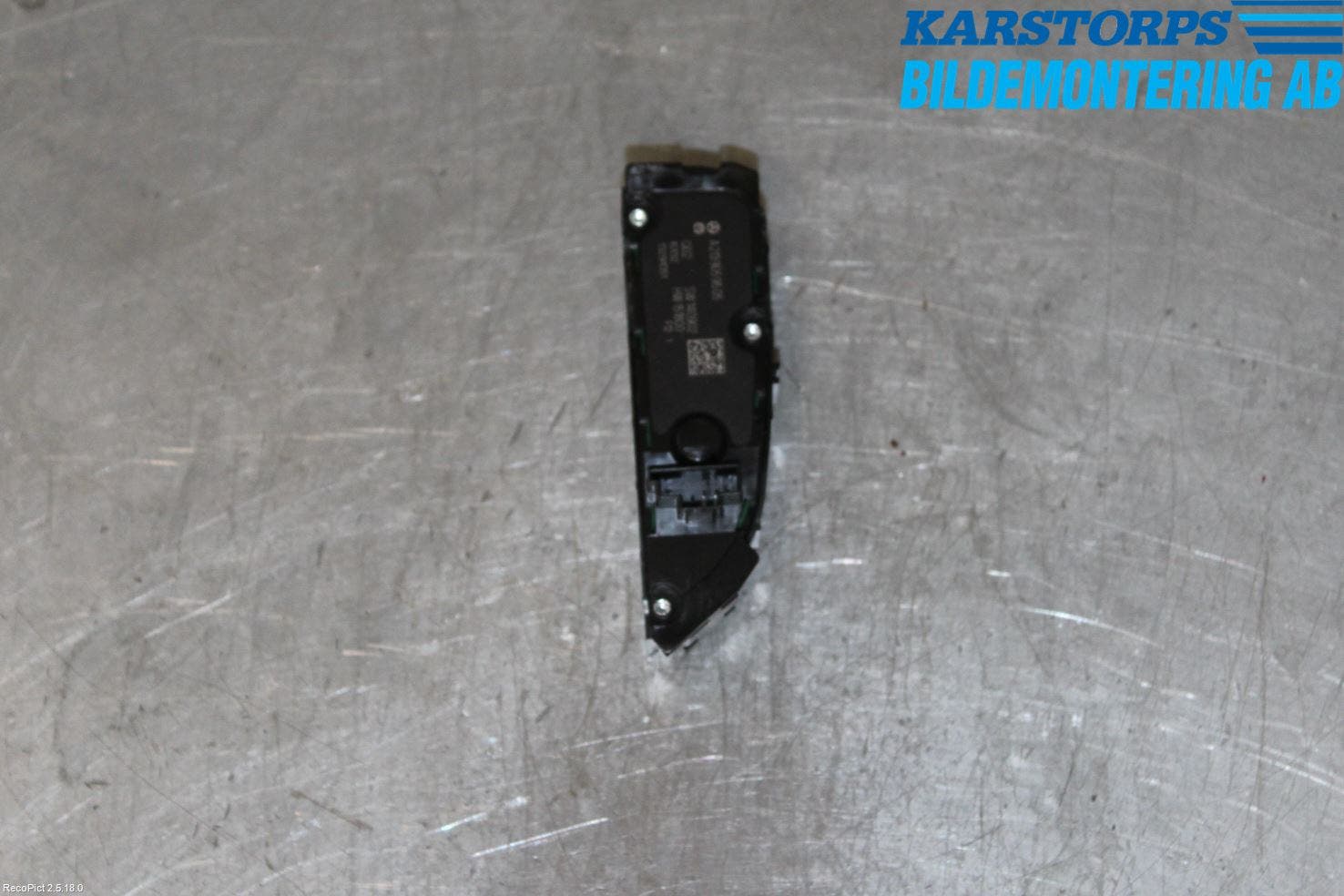 Mercedes-Benz MB E-KLASS (W213) 16-23 Strömställare Multifunktion