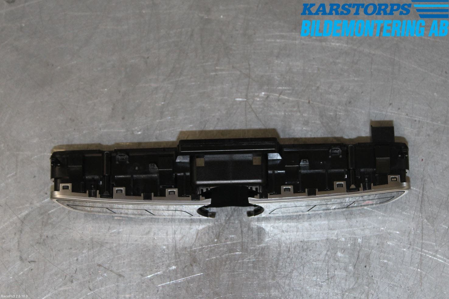 Mercedes-Benz MB E-KLASS (W213) 16-23 Strömställare Multifunktion