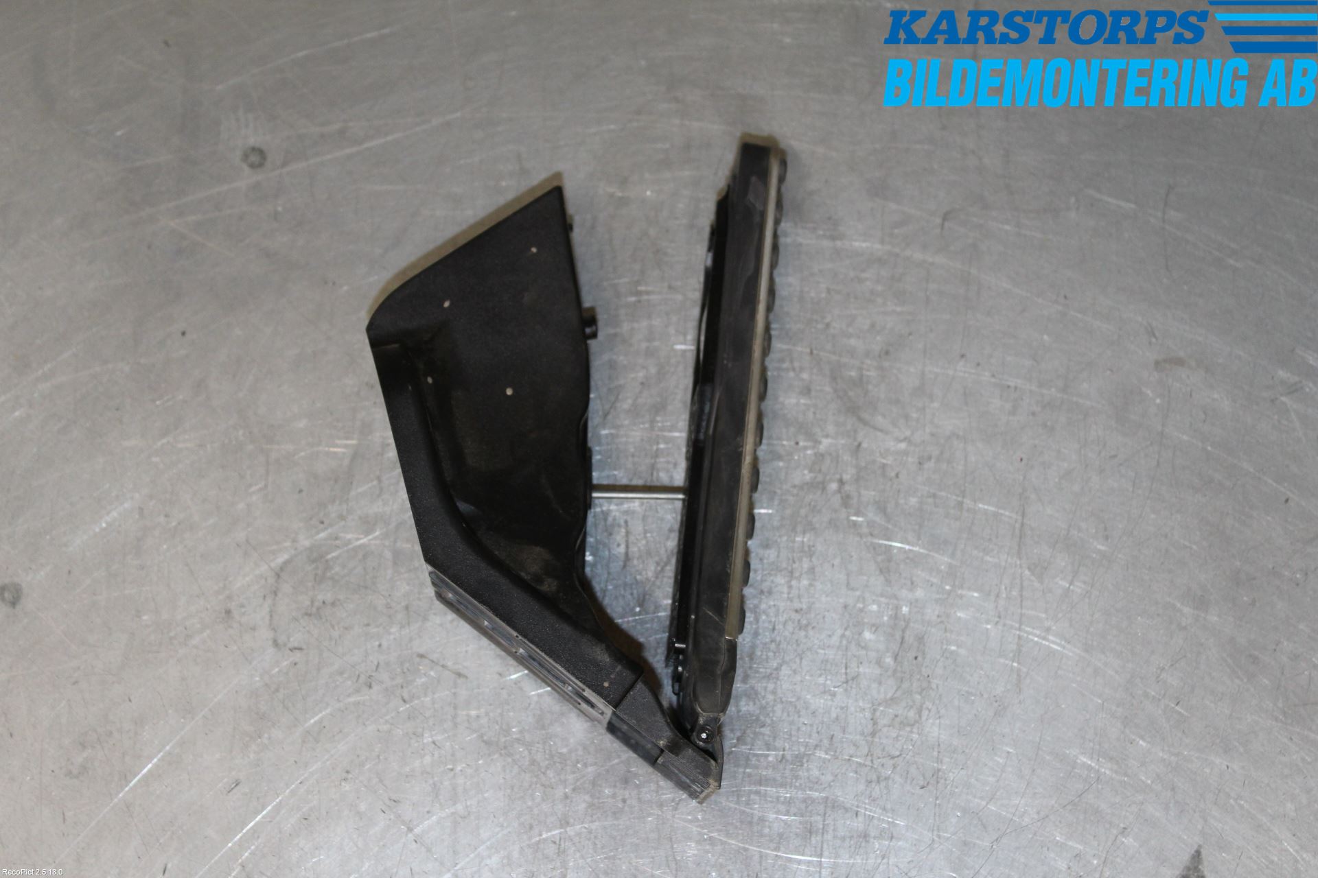 Mercedes-Benz MB E-KLASS (W213) 16-23 Gaspedal