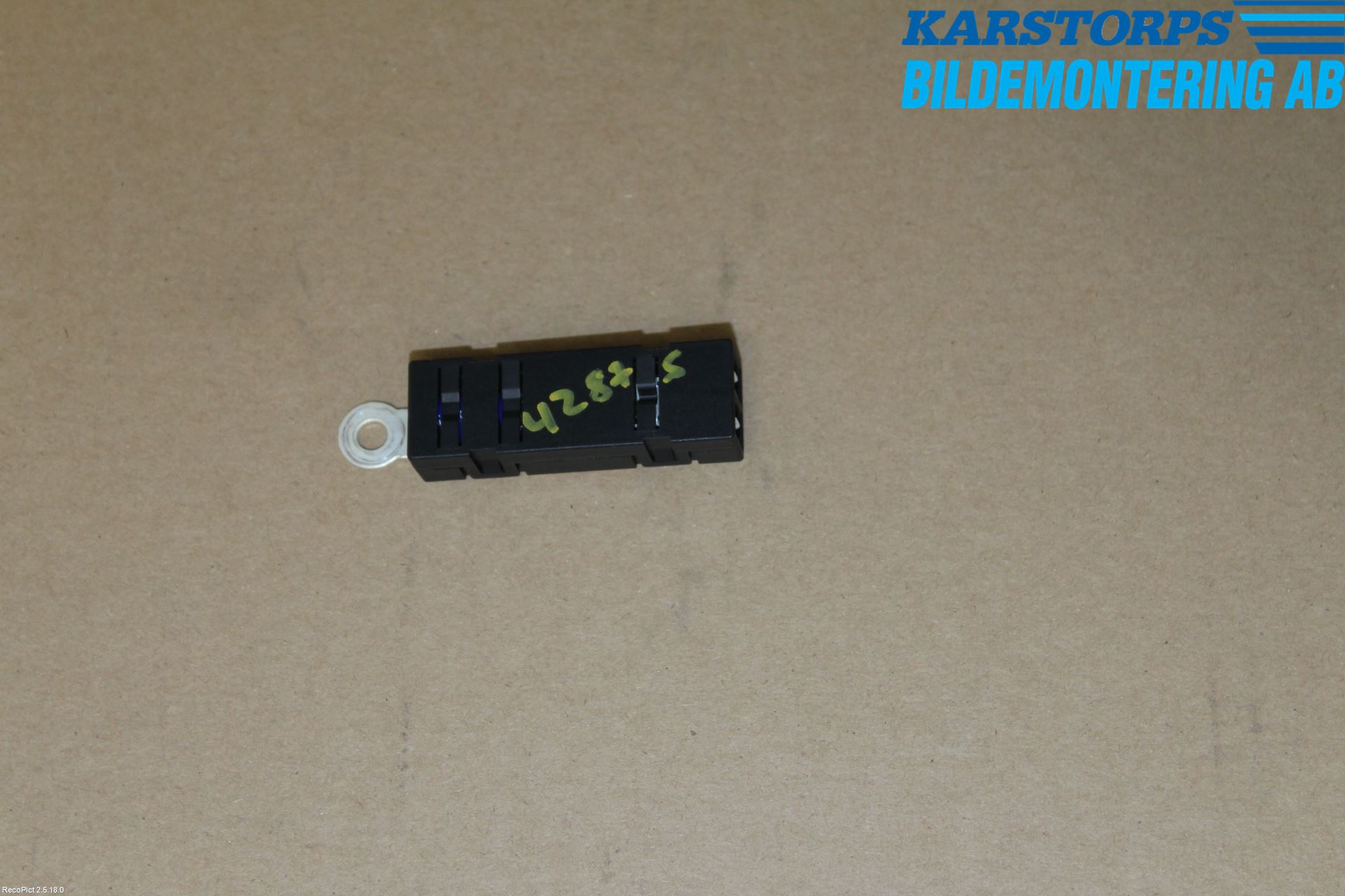Mercedes-Benz MB E-KLASS (W213) 16-23 Antenn