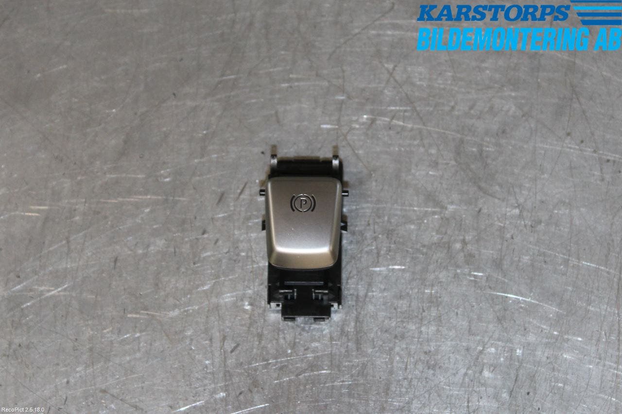 Mercedes-Benz MB E-KLASS (W213) 16-23 Strömställare Parkeringsbroms