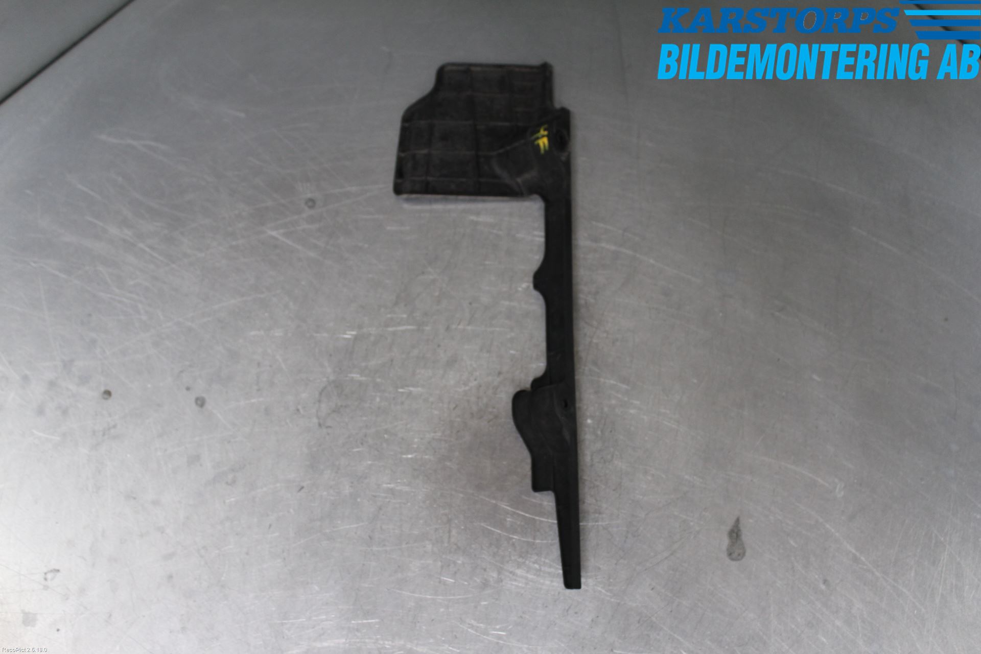 Hyundai i30 FD 07-12 Deflektor Plåt-Plast Kylning