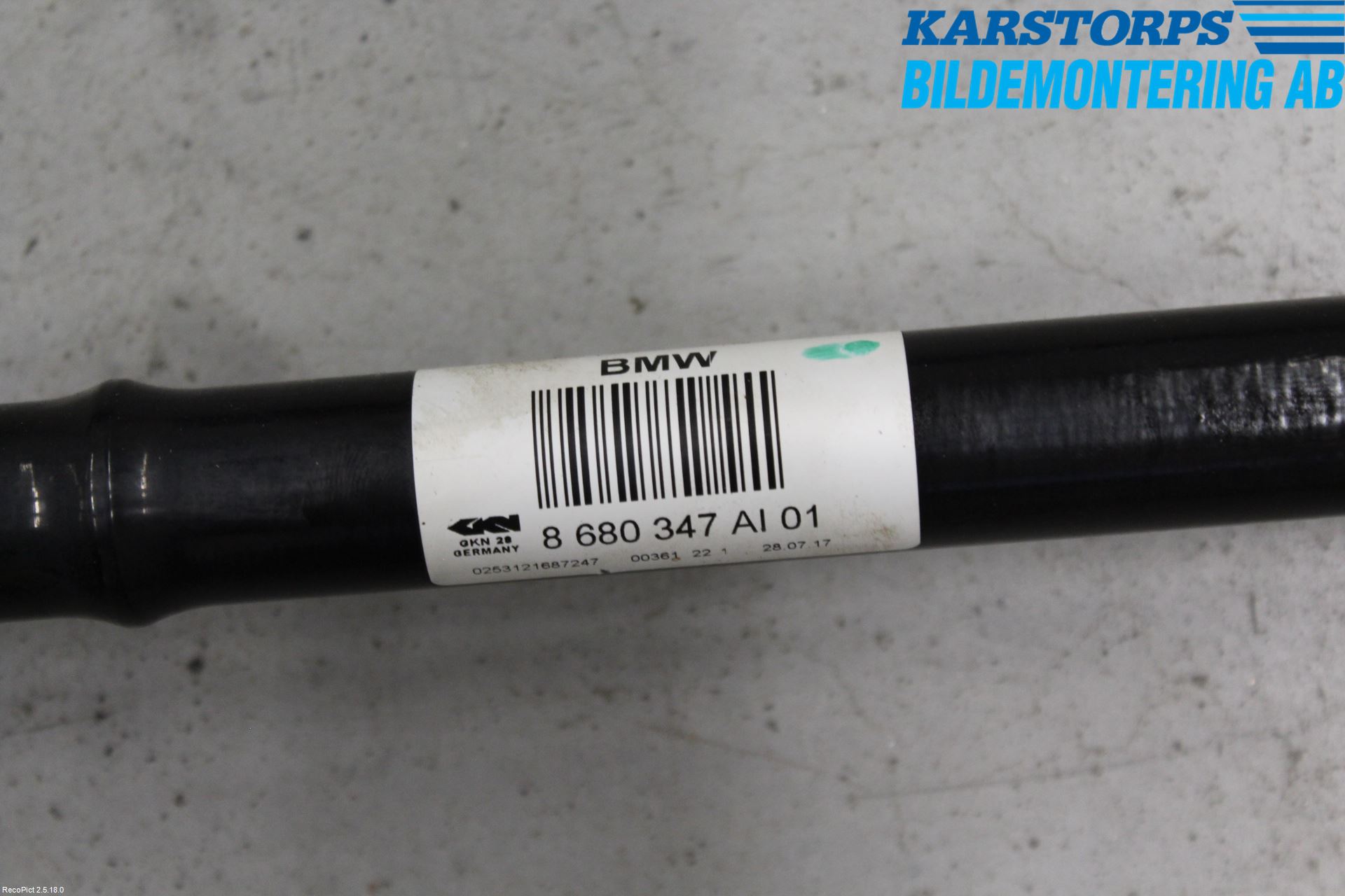 BMW 3 F30/F31/F80 12-19 Drivaxel Bak Vänster