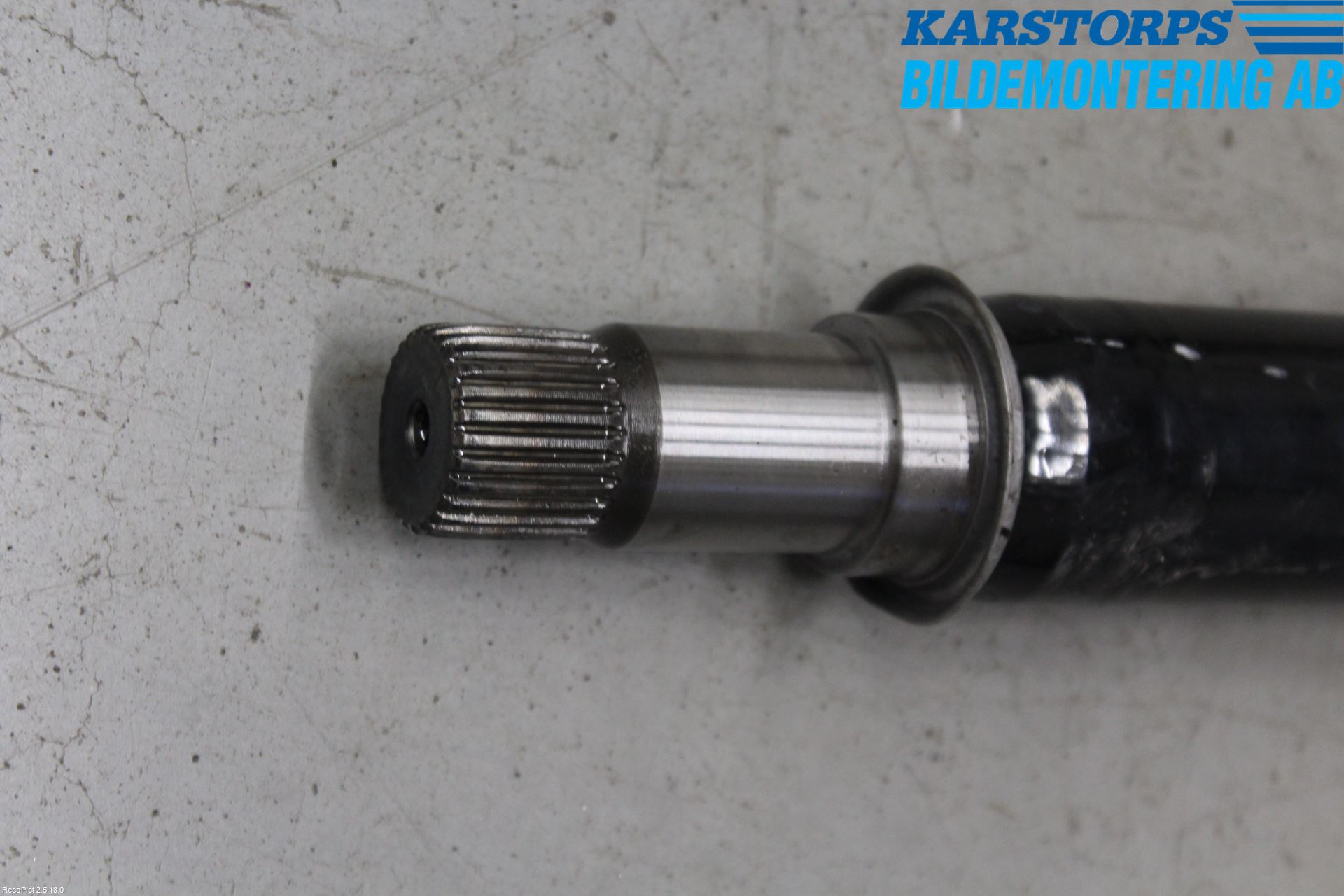 Mercedes-Benz MB CLA-KLASS (C117/X117) 13-19 Drivaxel Fram Höger