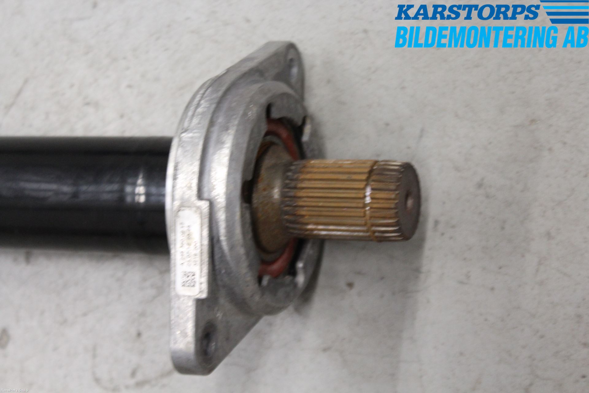 Mercedes-Benz MB CLA-KLASS (C117/X117) 13-19 Drivaxel Fram Höger