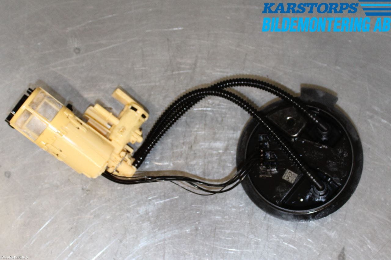 Mercedes-Benz MB E-KLASS (W213) 16-23 Bränslepump El