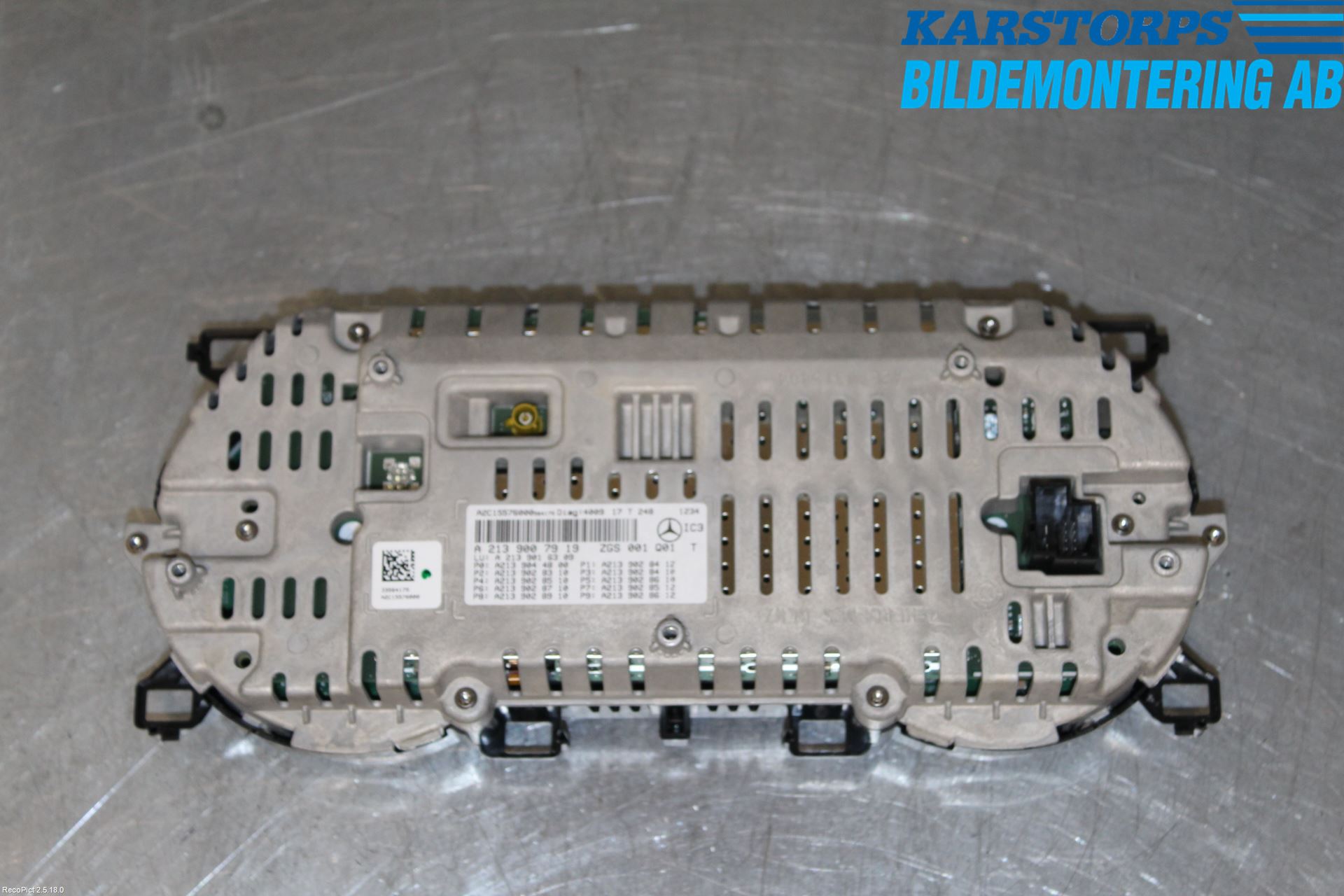 Mercedes-Benz MB E-KLASS (W213) 16-23 Instrument Komb