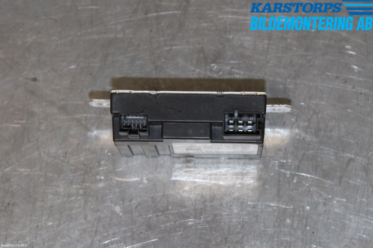 Mercedes-Benz MB E-KLASS (W213) 16-23 Styrenhet Bränslepump