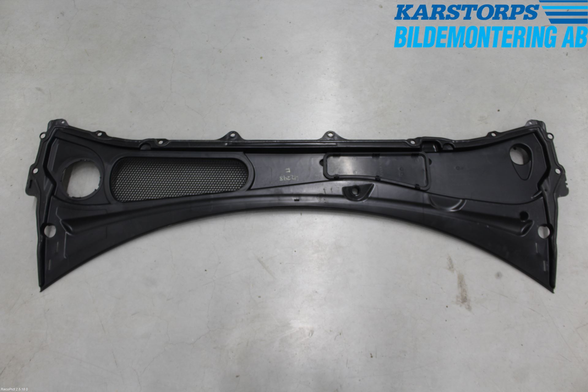 Volvo S90 17->> Torpedplåt-Torpedplast