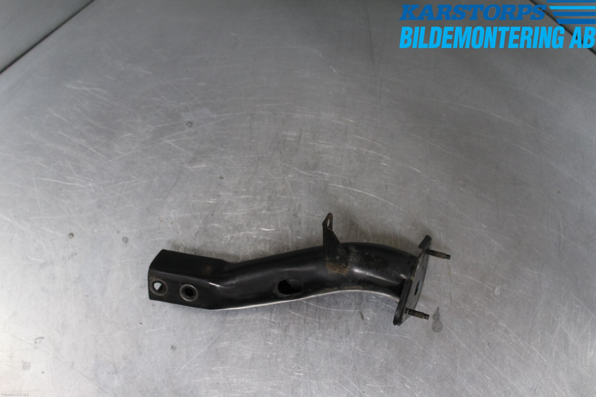 Mini COUPE R50/53 01-06 Stötfångarfäste Fram Hö