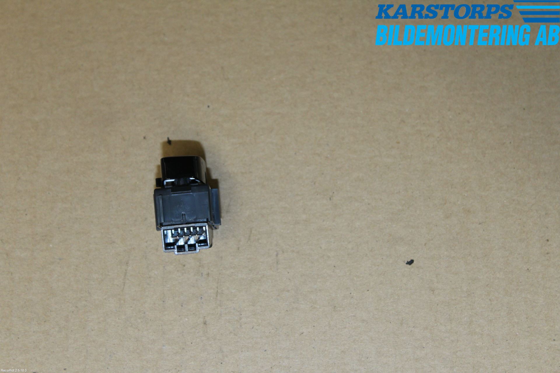 Volvo S90 17->> Strömställare Centrallås