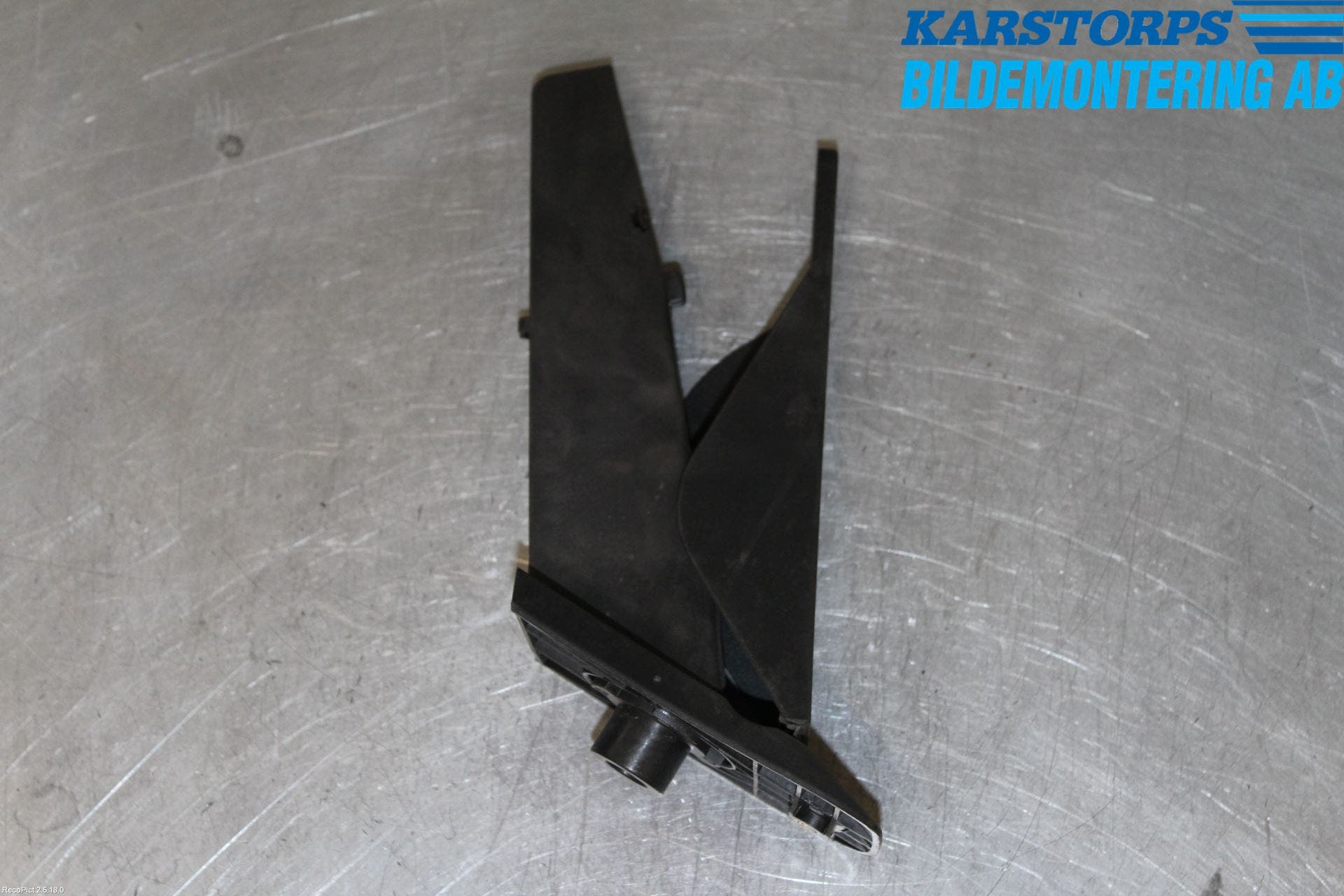 Volvo S90 17->> Gaspedal