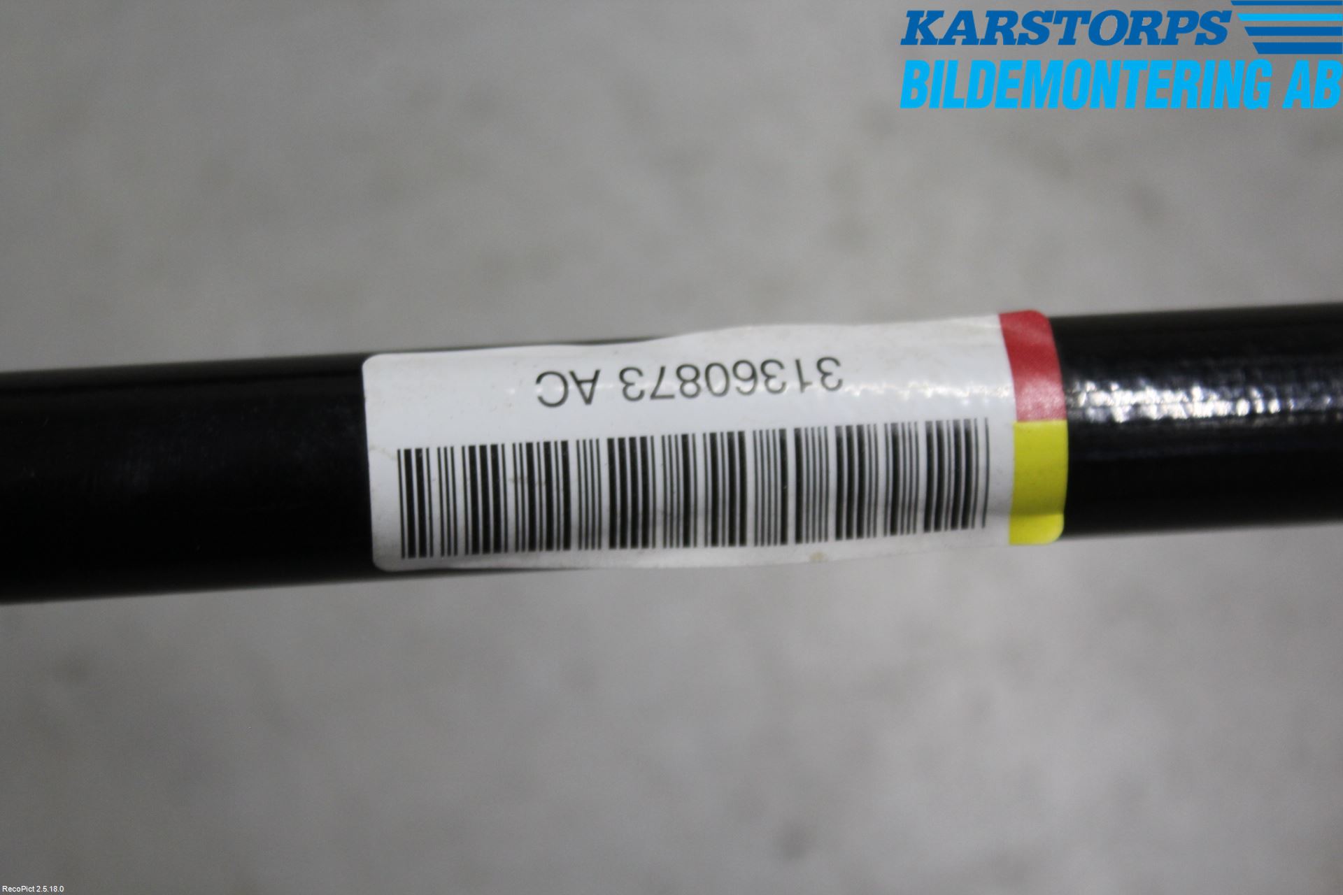 Volvo S90 17->> Krängningshämmare Bak