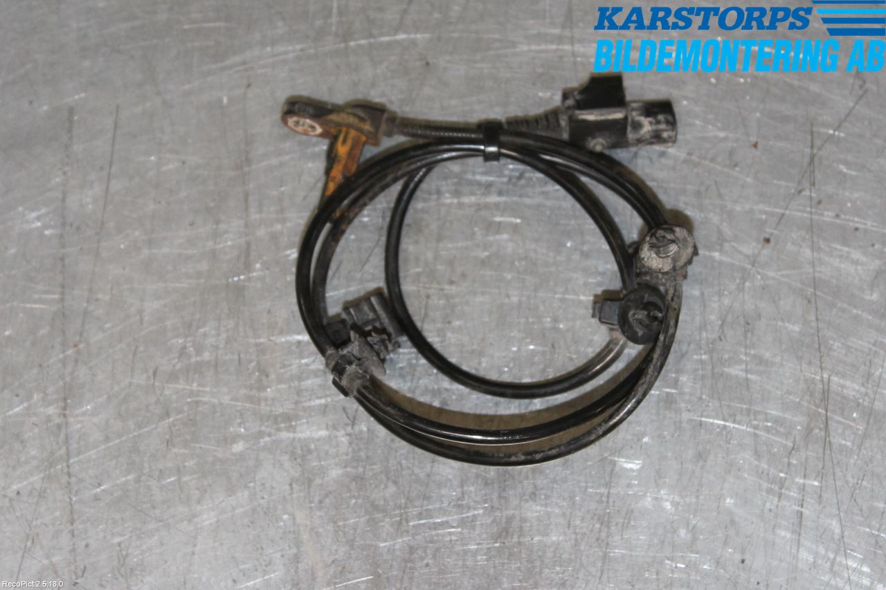 Mercedes-Benz MB VITO/V-KLASS (W640,W447,W448) 14- Abs Sensor
