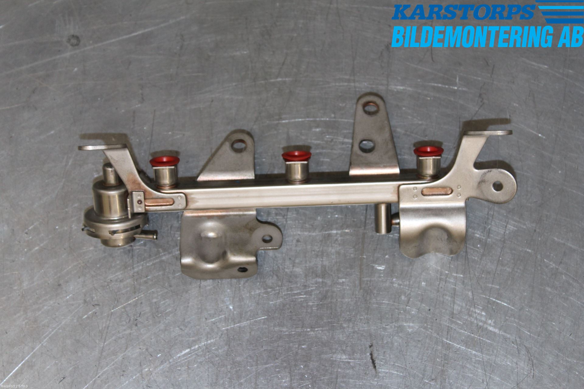 Renault CLIO IV 16-19 Injspridarrör