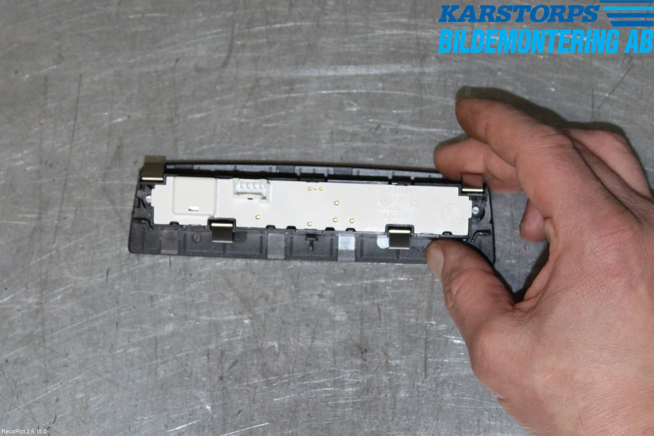 BMW 3 F30/F31/F80 12-19 Strömställare Multifunktion